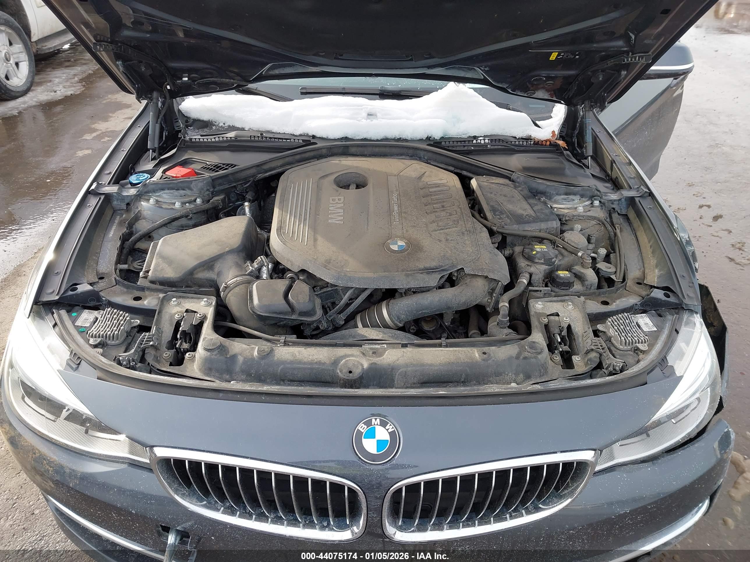 BMW 340I image 10