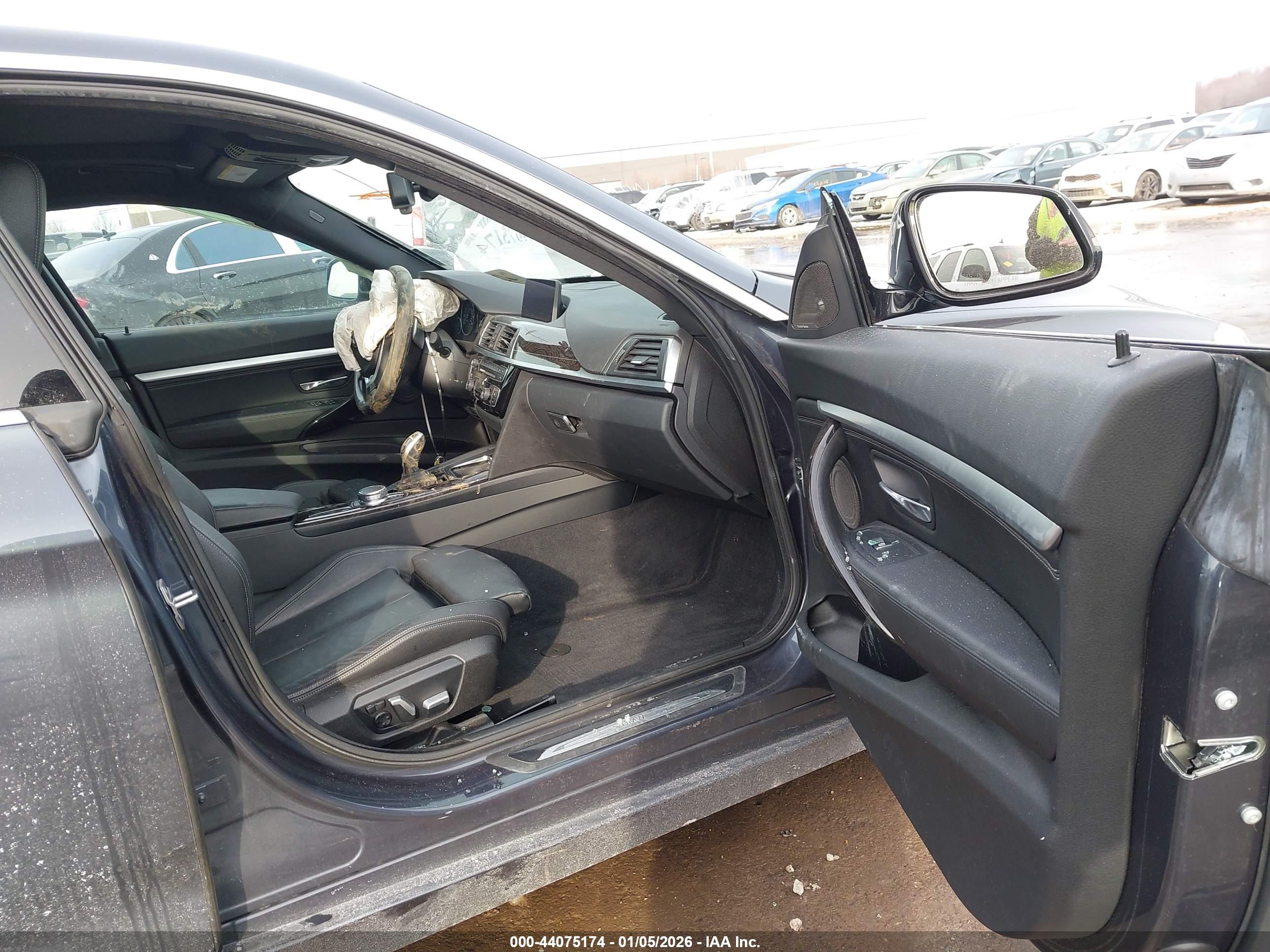 BMW 340I image 5