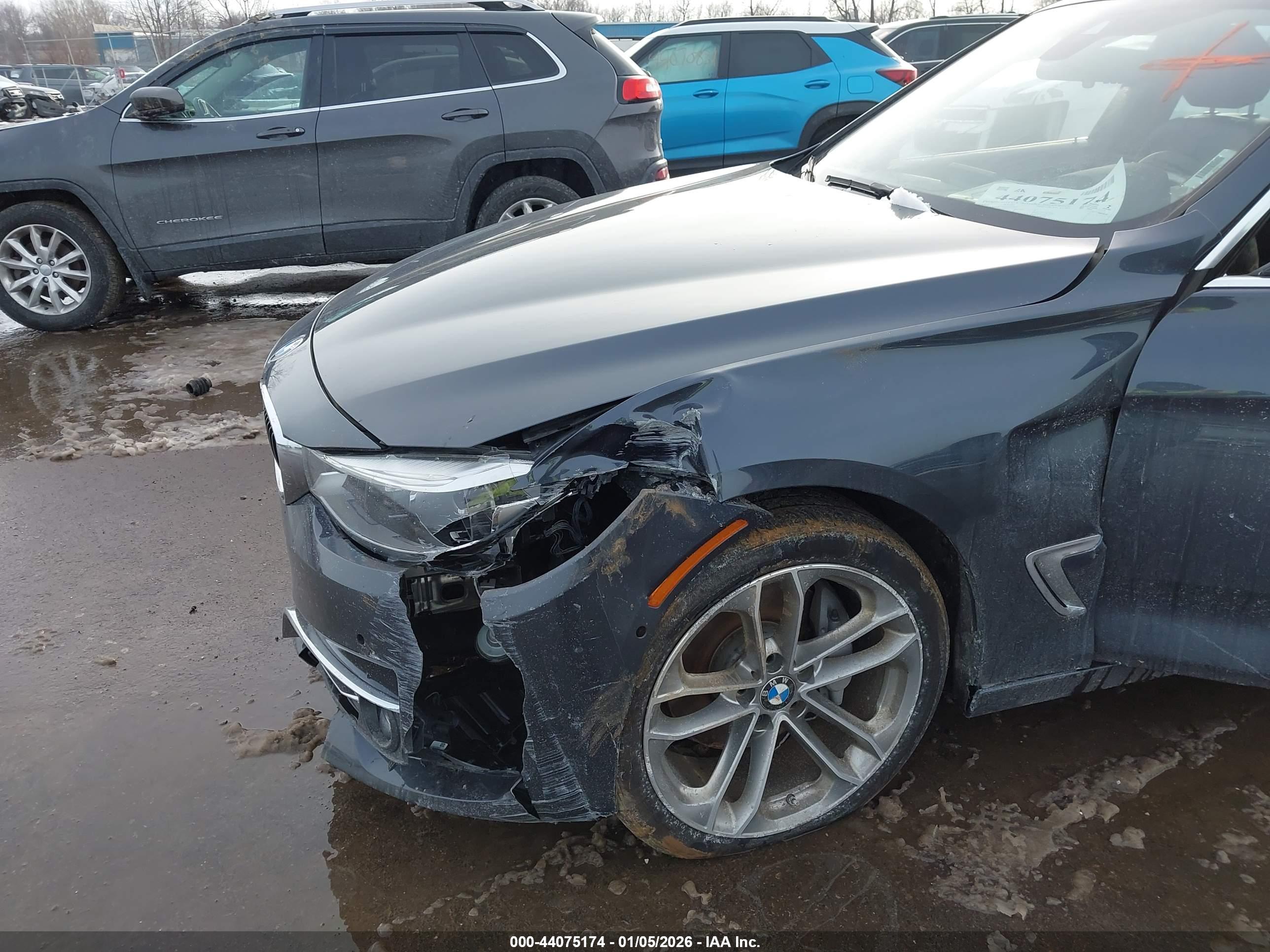 BMW 340I image 6