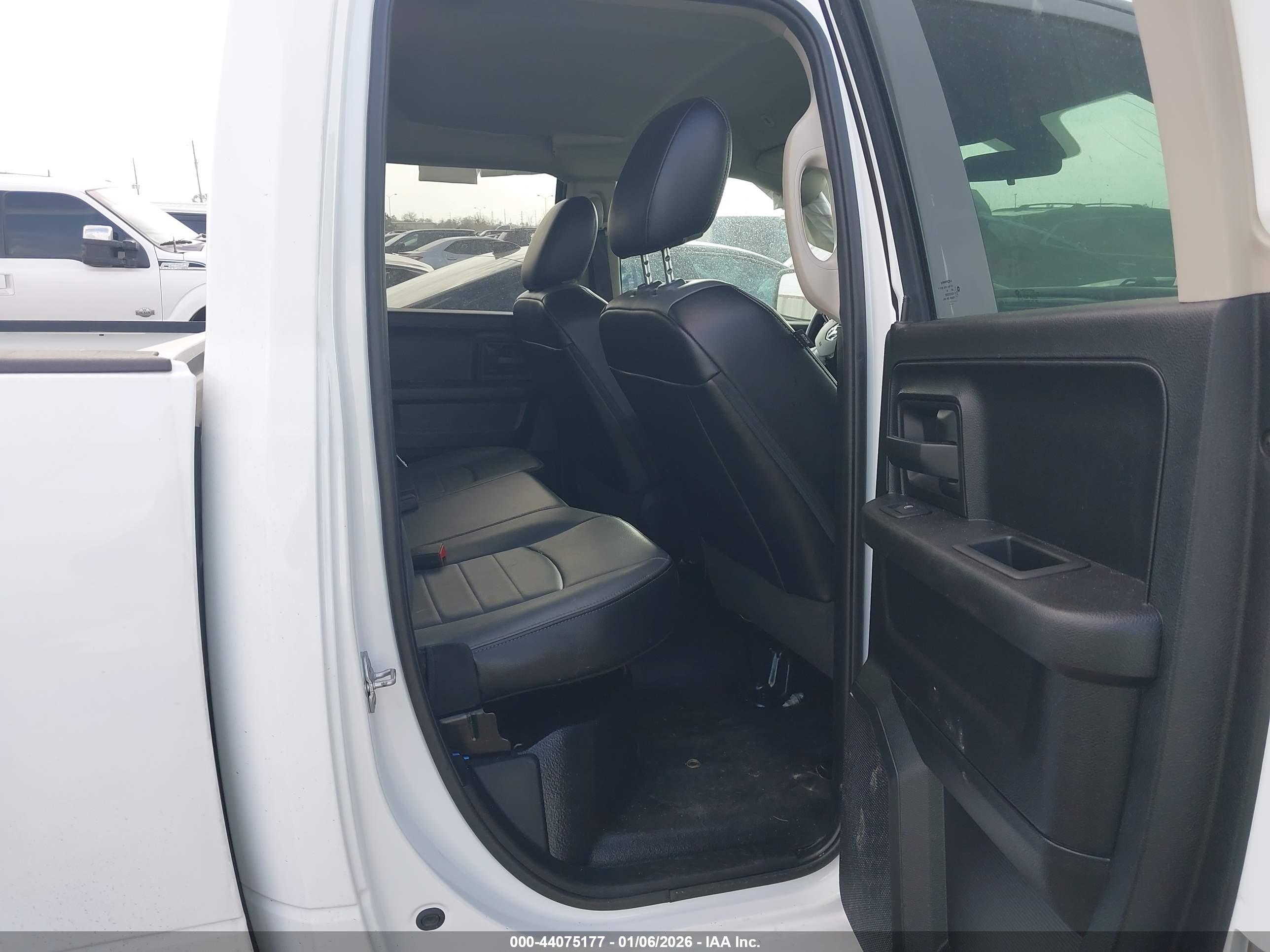 RAM 1500 image 8