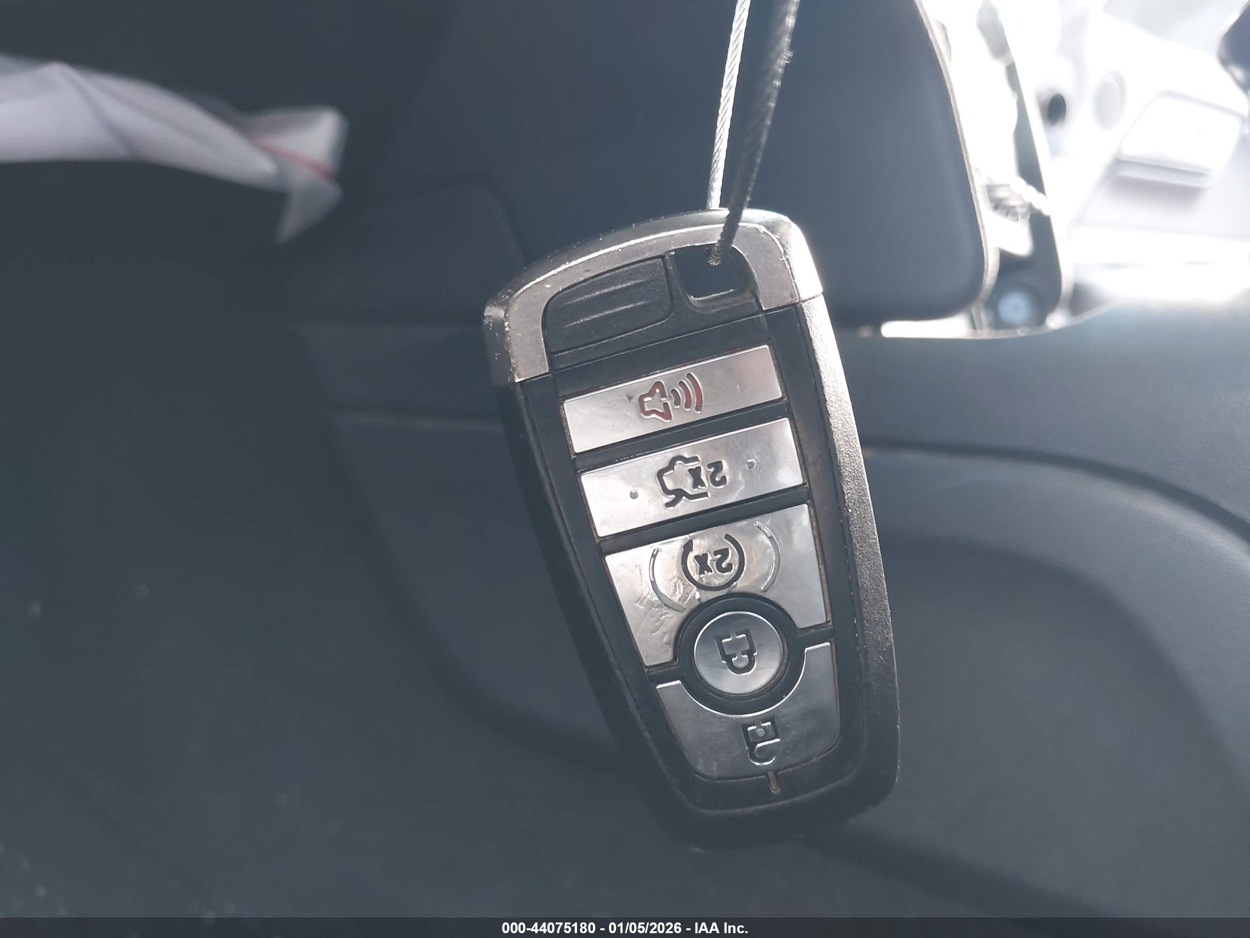 FORD MUSTANG image 11