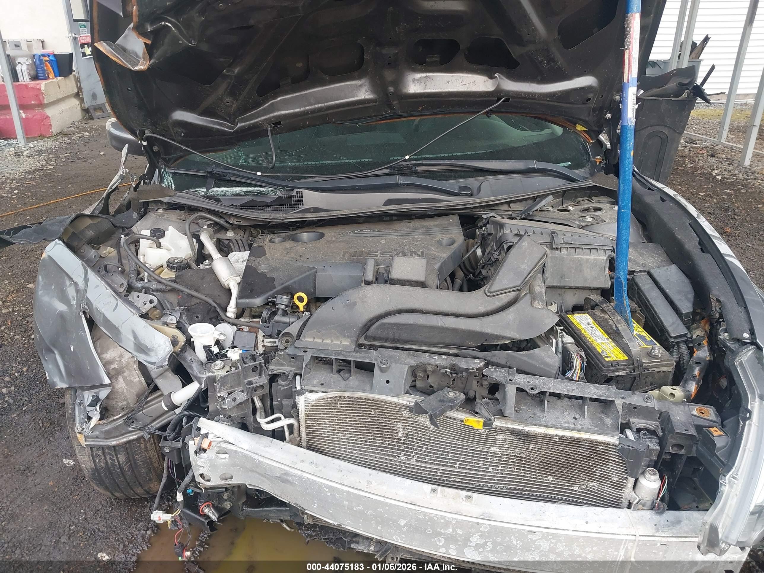 NISSAN ALTIMA image 10