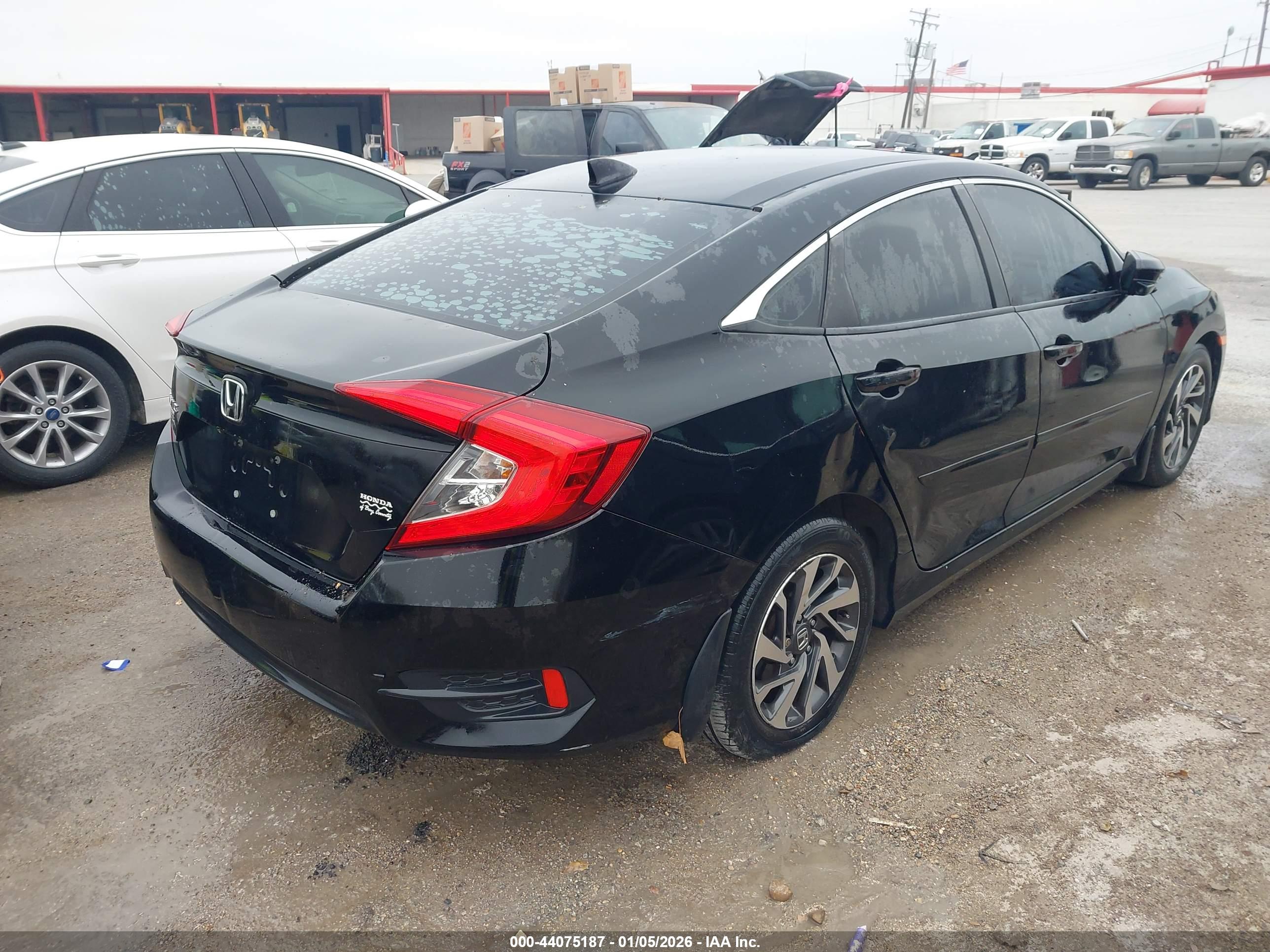 HONDA CIVIC image 4