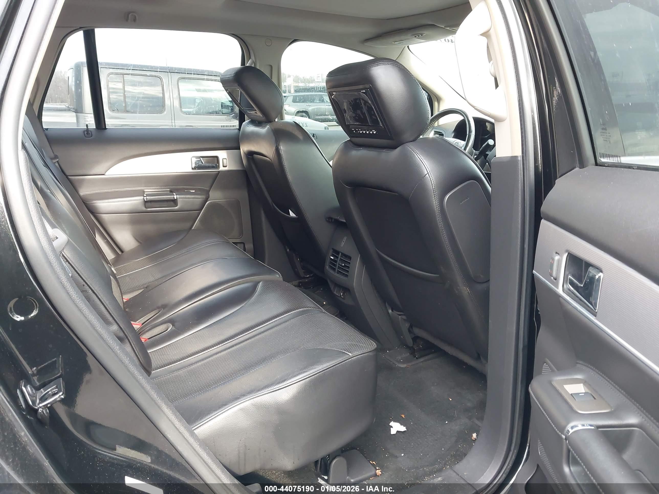 LINCOLN MKX image 8