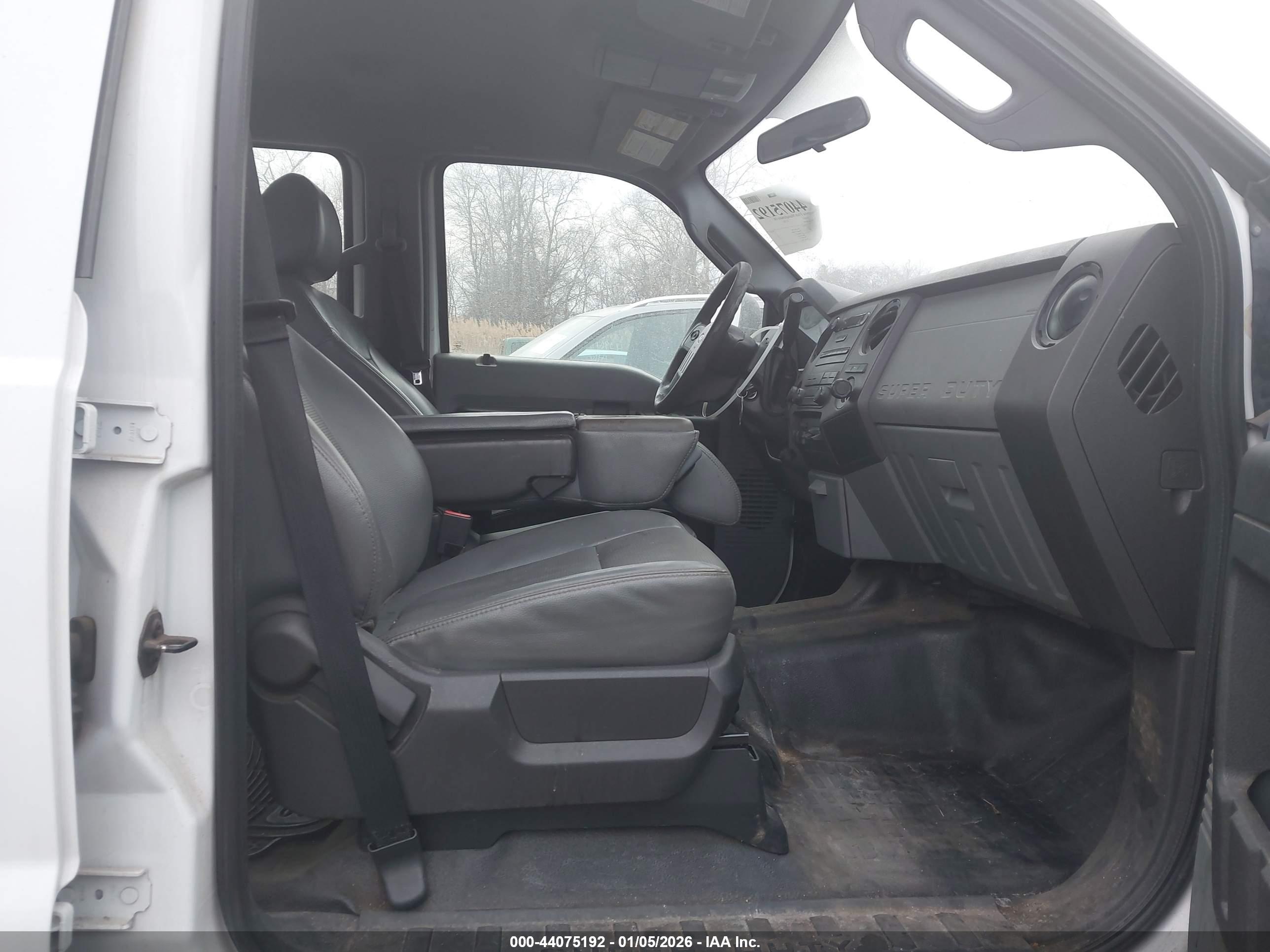 FORD F-250 image 5