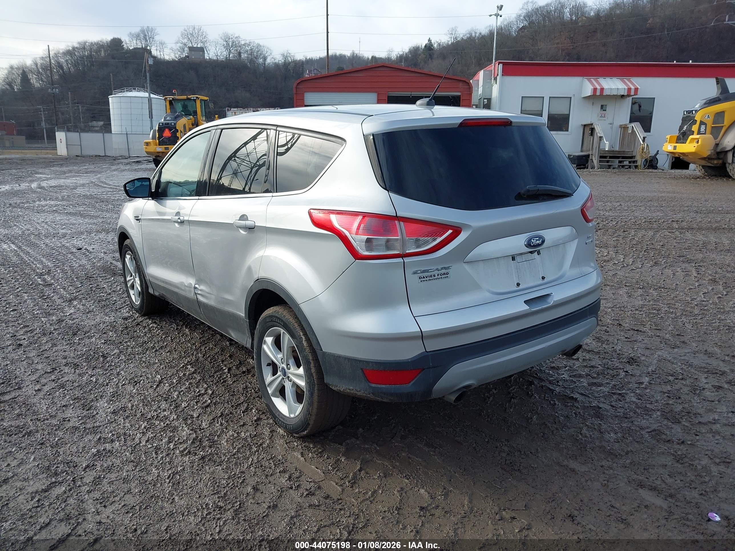 FORD ESCAPE image 3