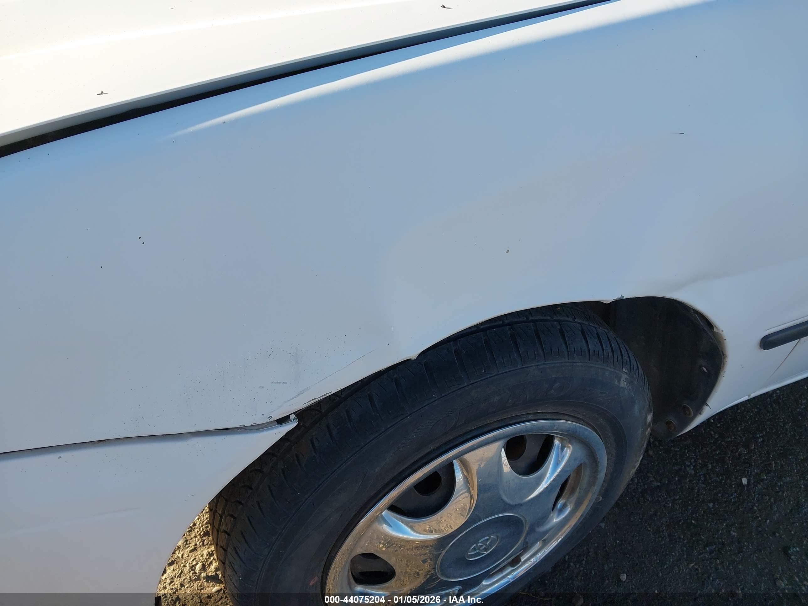 TOYOTA COROLLA image 6
