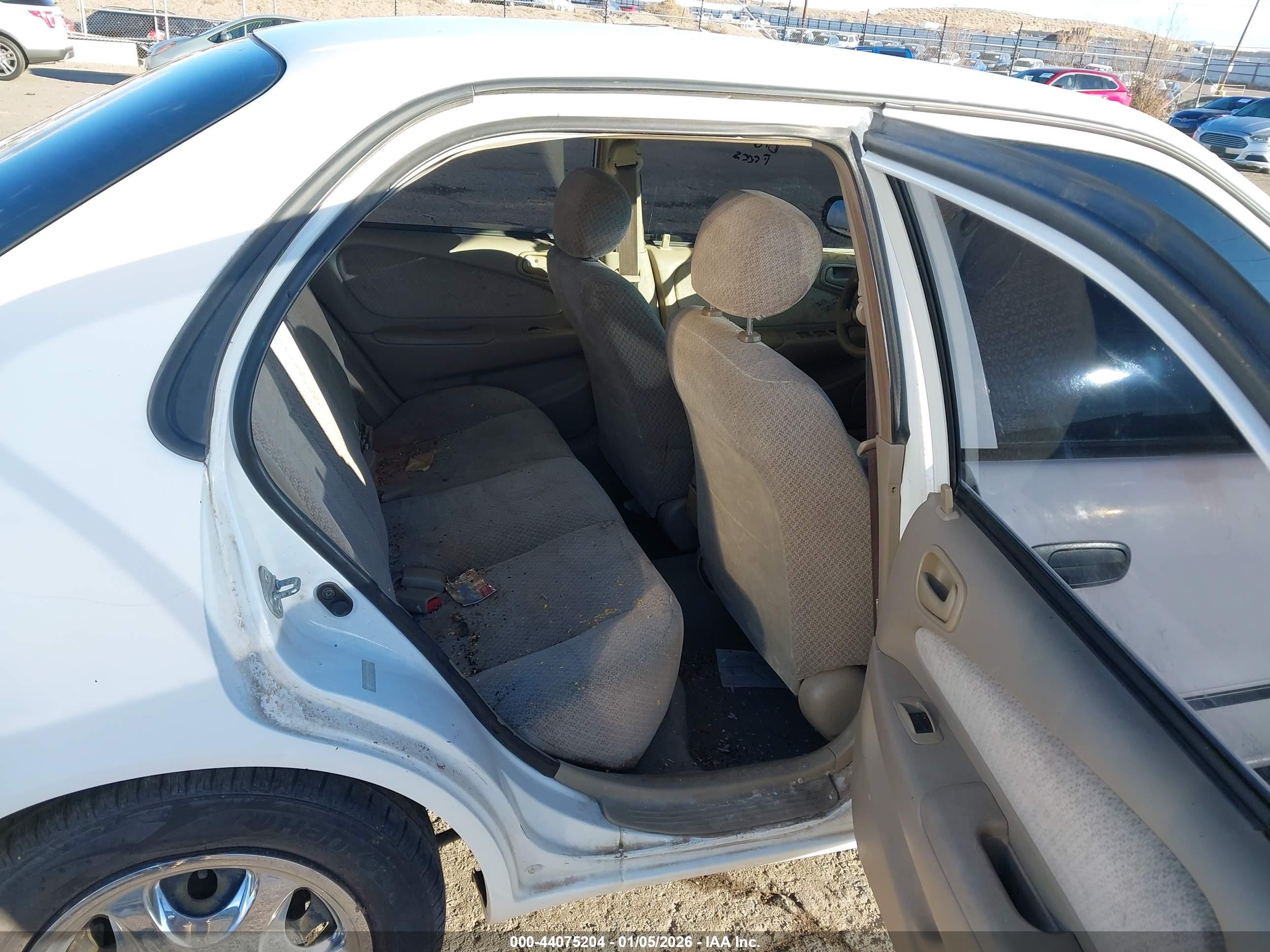 TOYOTA COROLLA image 8