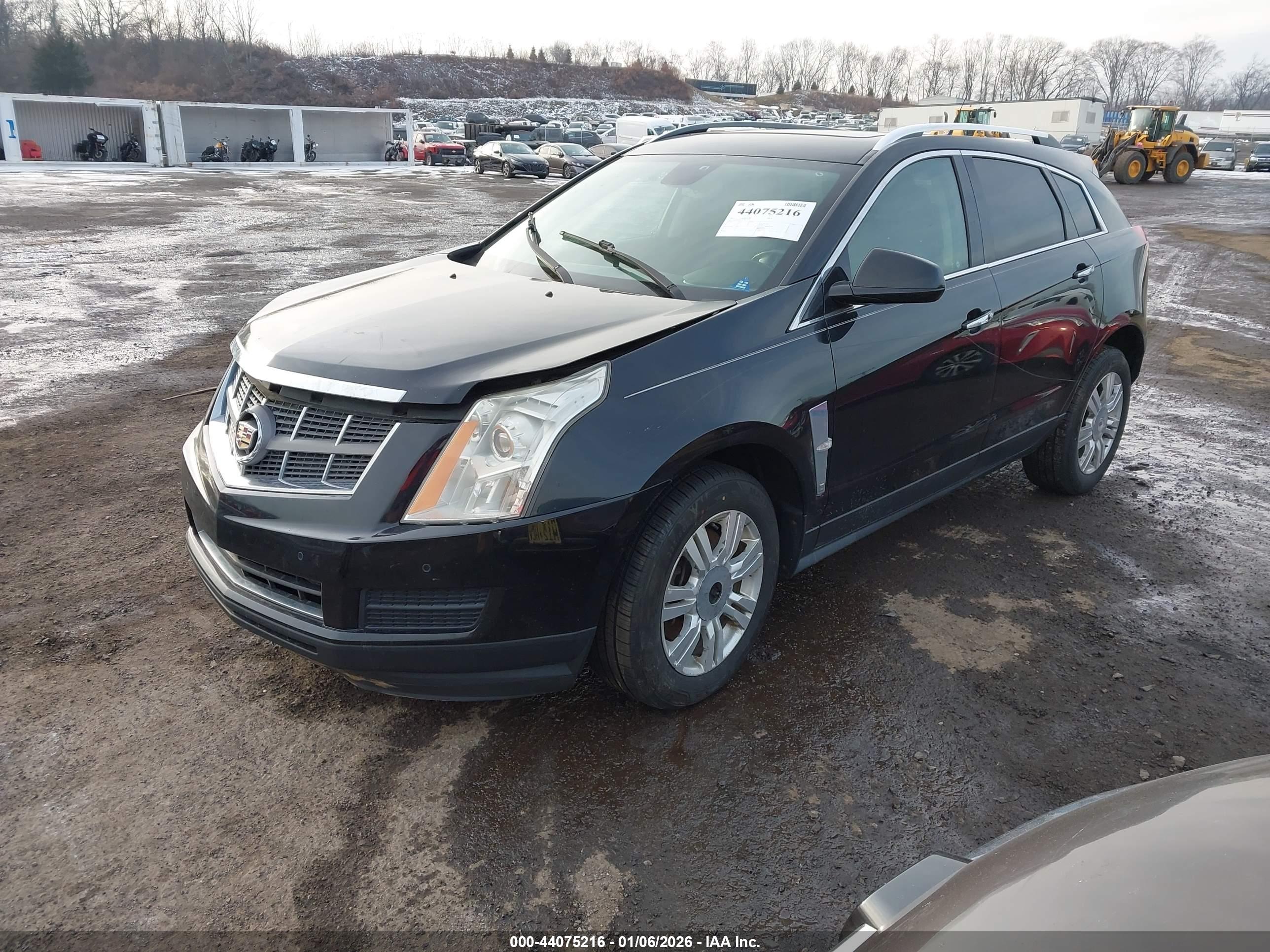 CADILLAC SRX image 2