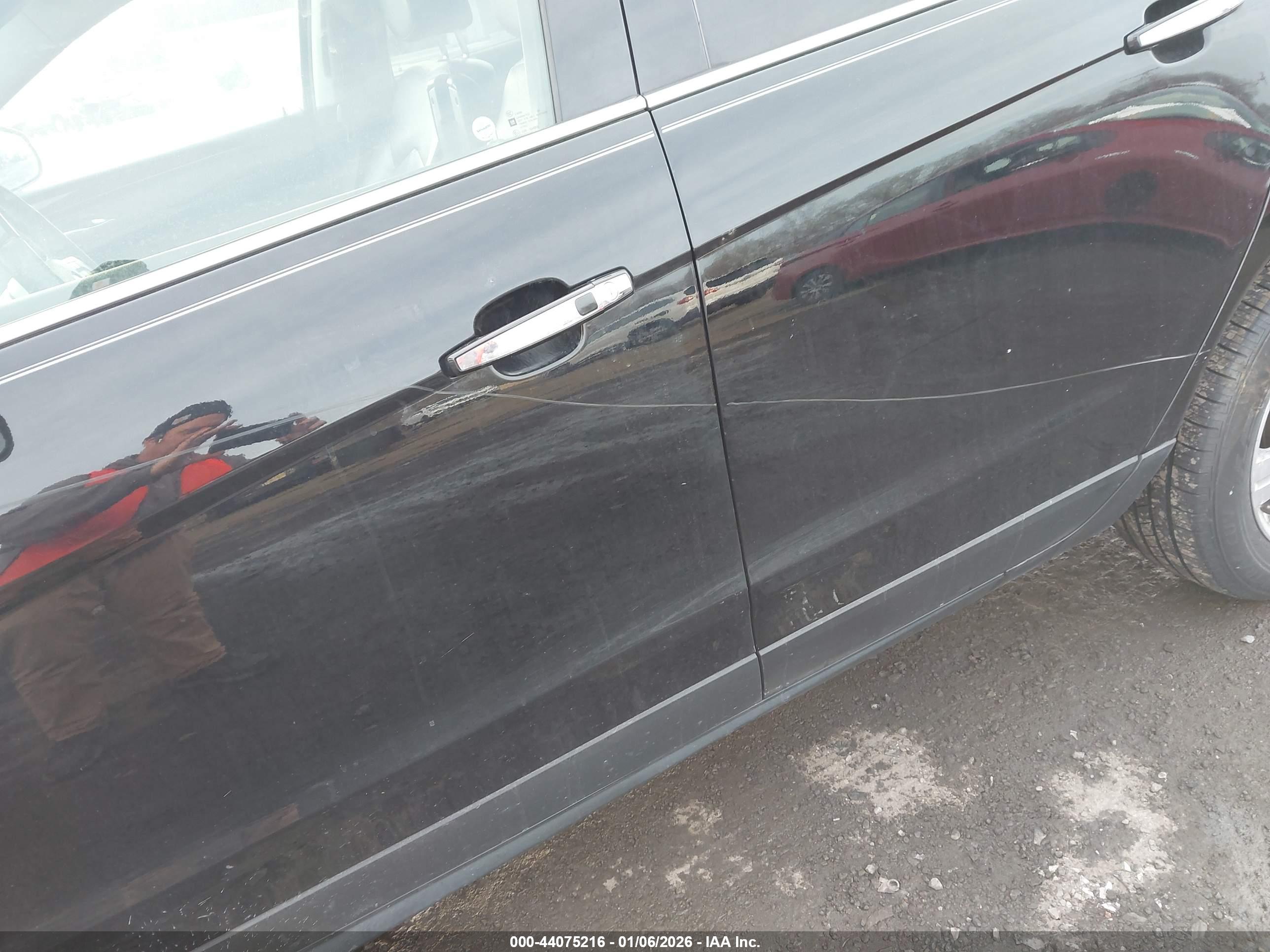 CADILLAC SRX image 6