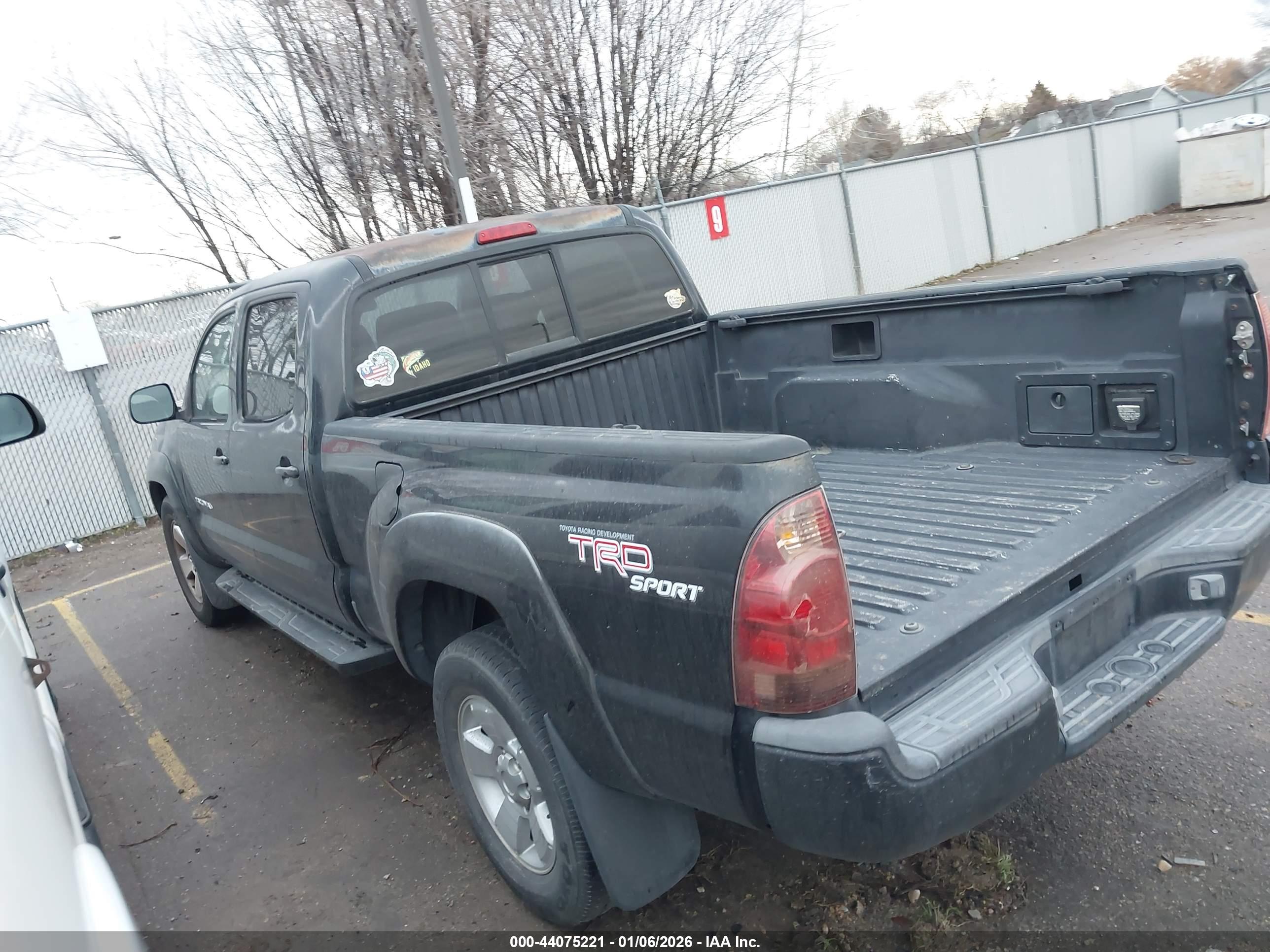 TOYOTA TACOMA image 3