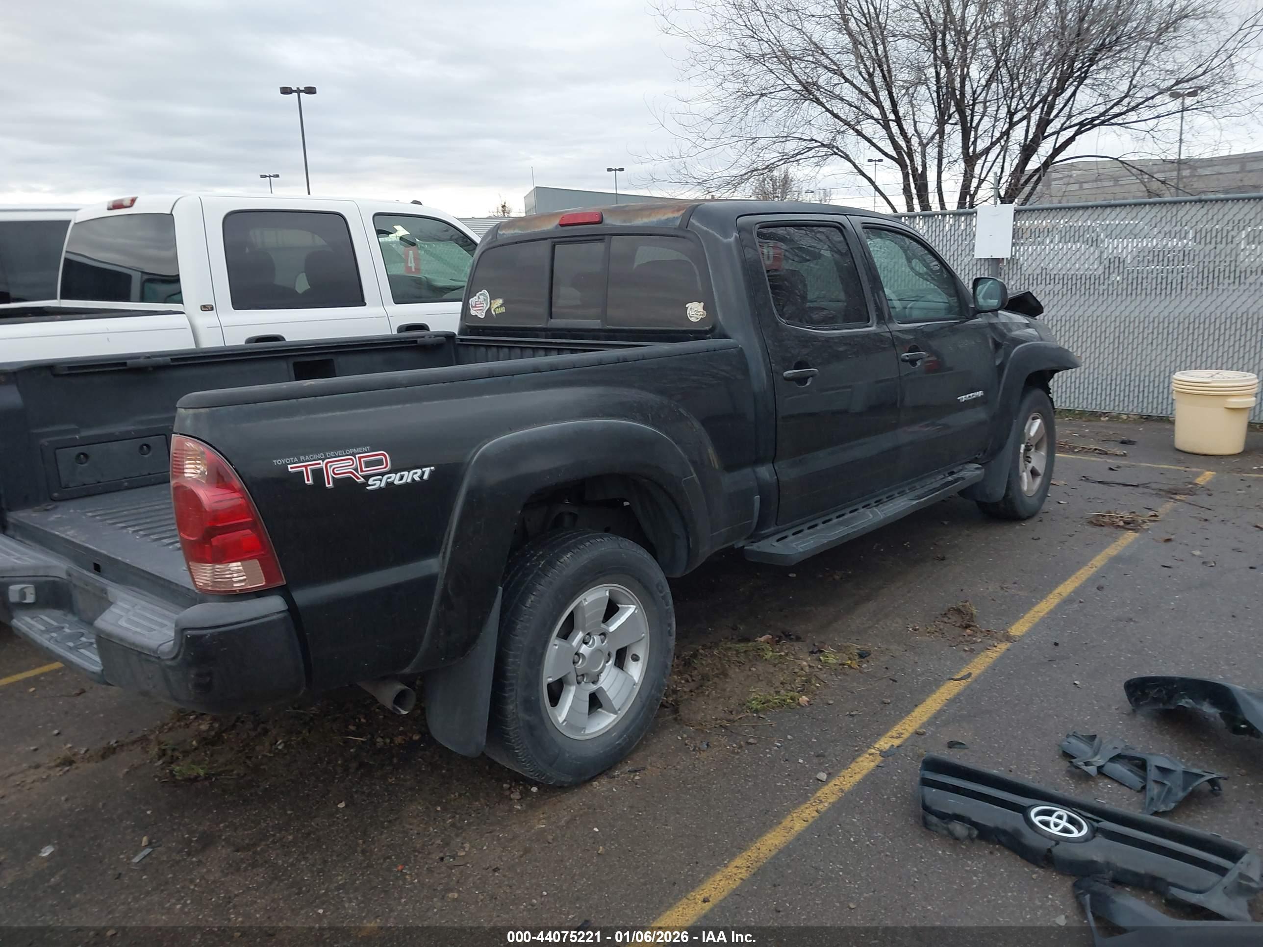 TOYOTA TACOMA image 4
