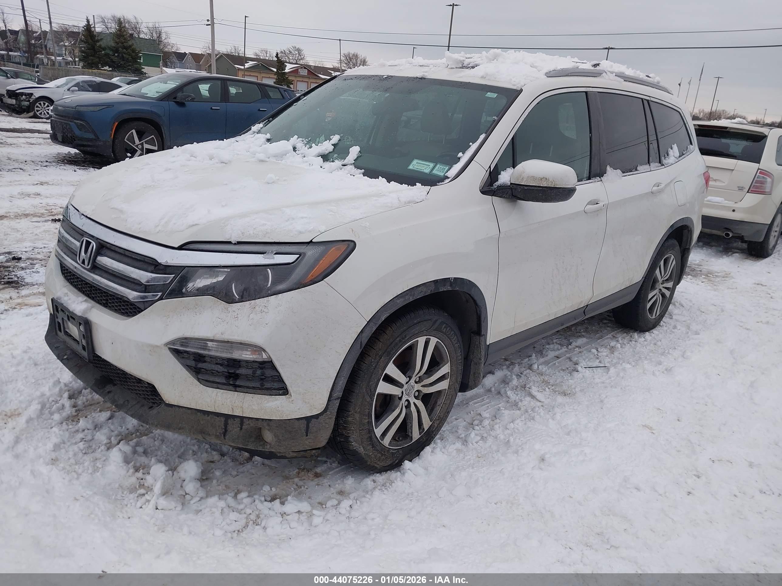 HONDA PILOT image 2
