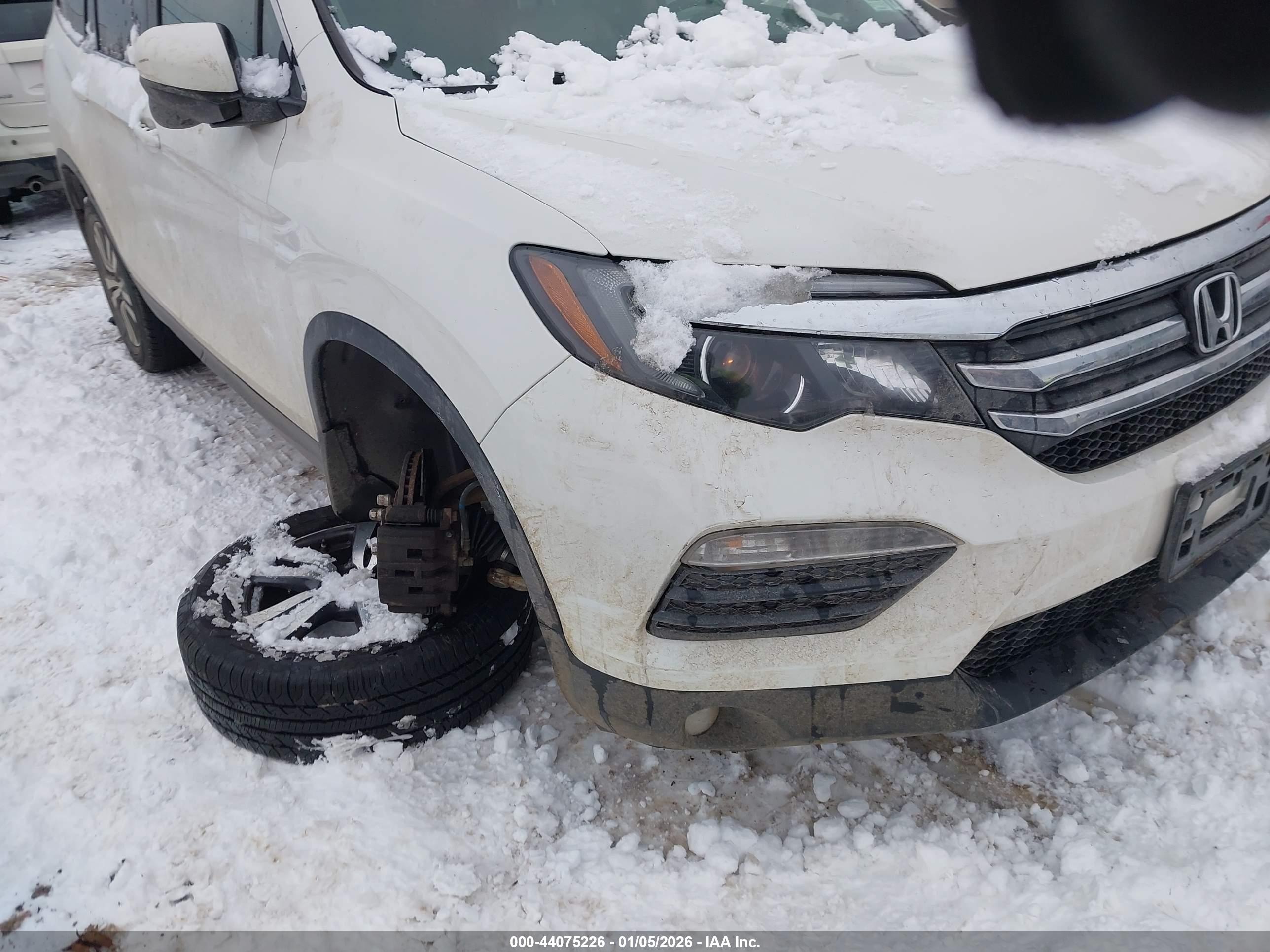 HONDA PILOT image 6