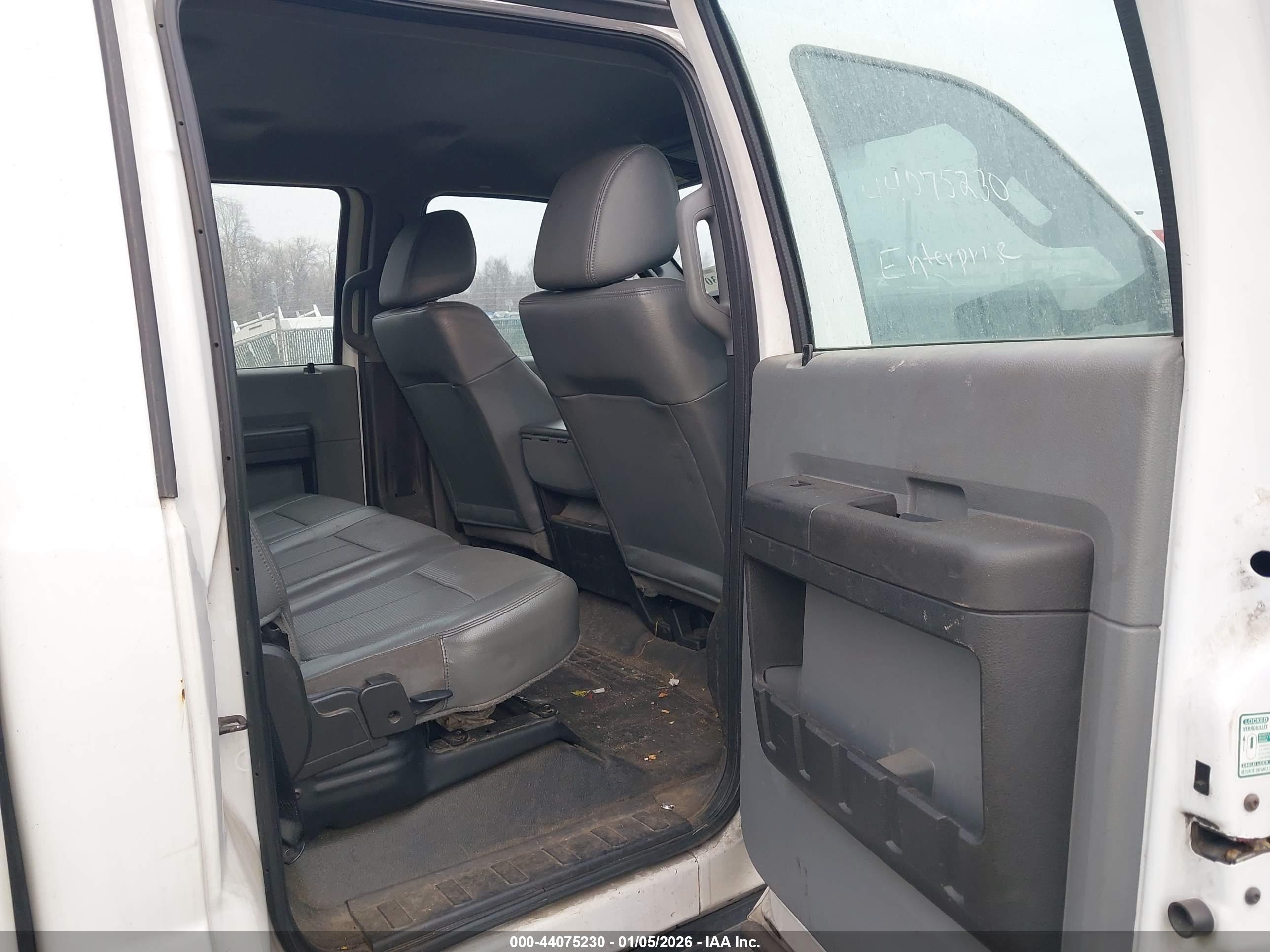 FORD F-250 image 8