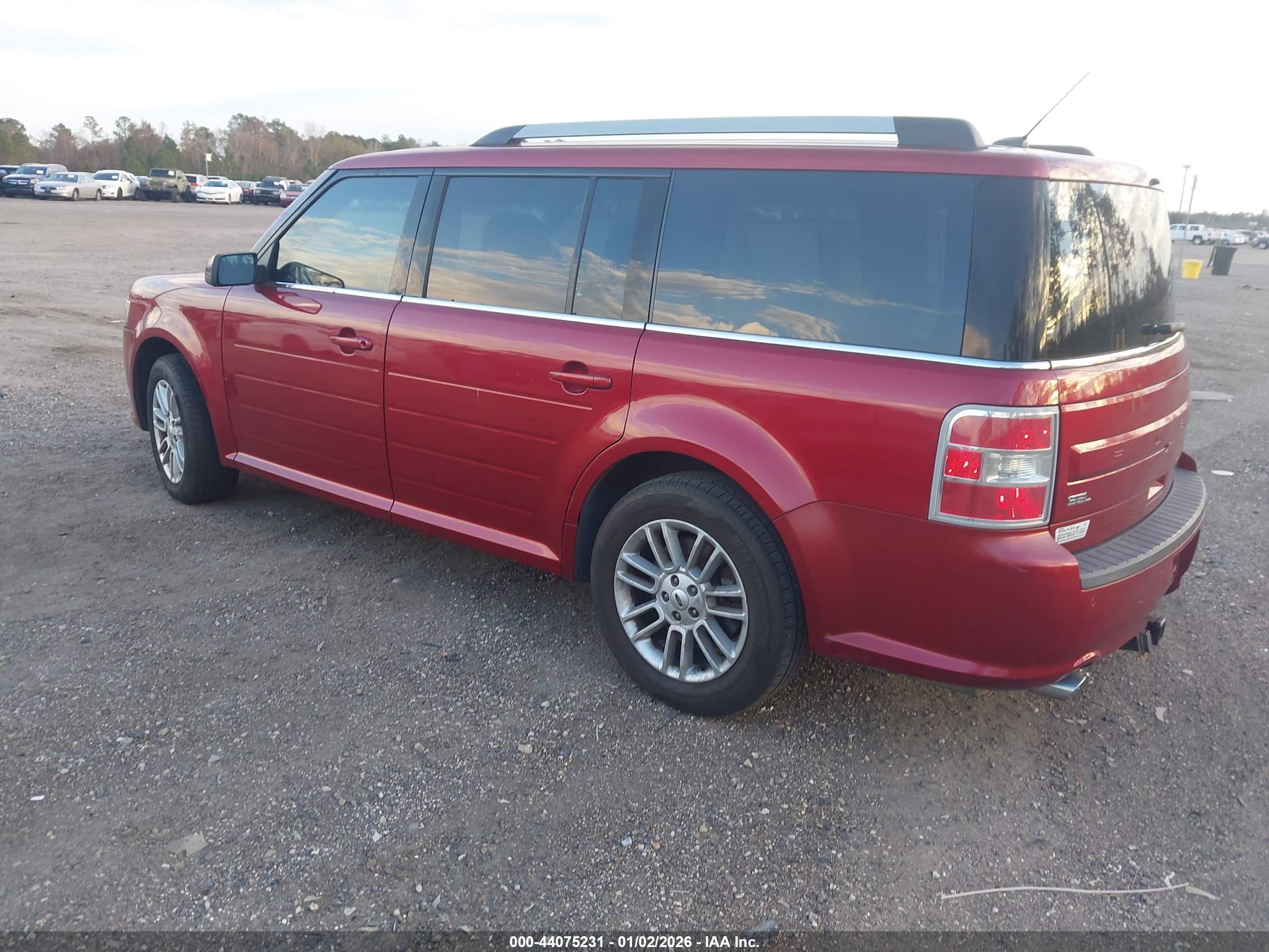 FORD FLEX image 3