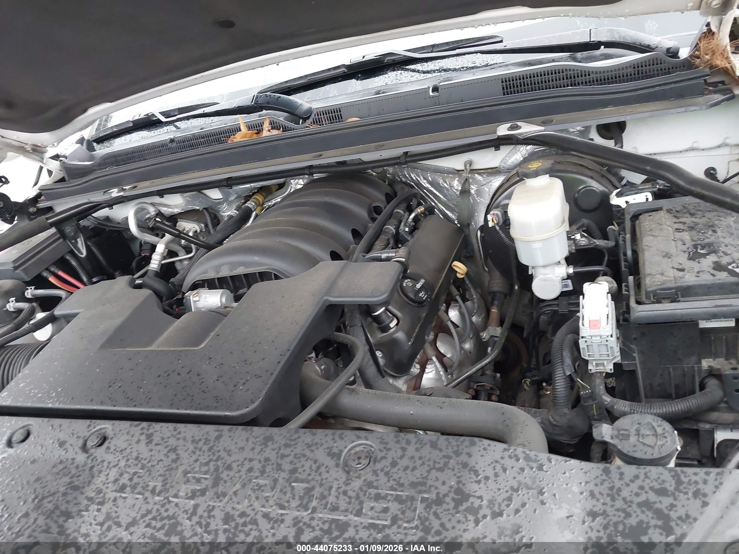 CHEVROLET TAHOE image 10