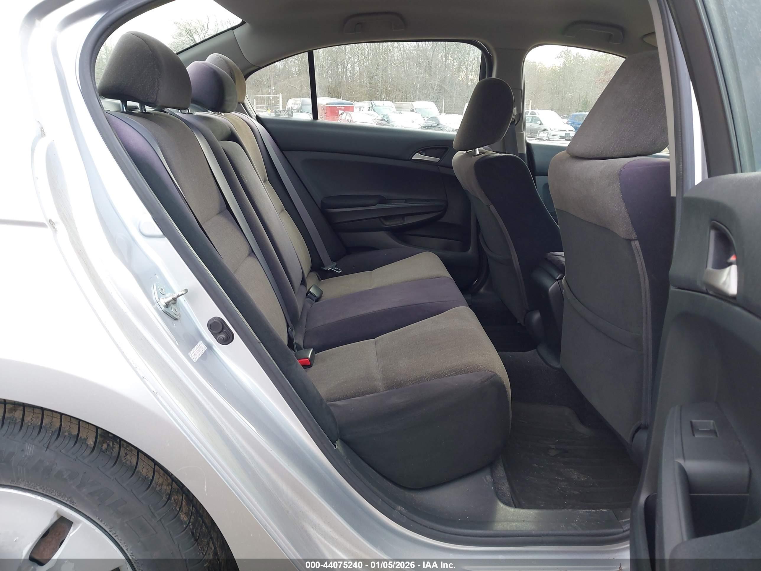 HONDA ACCORD image 8