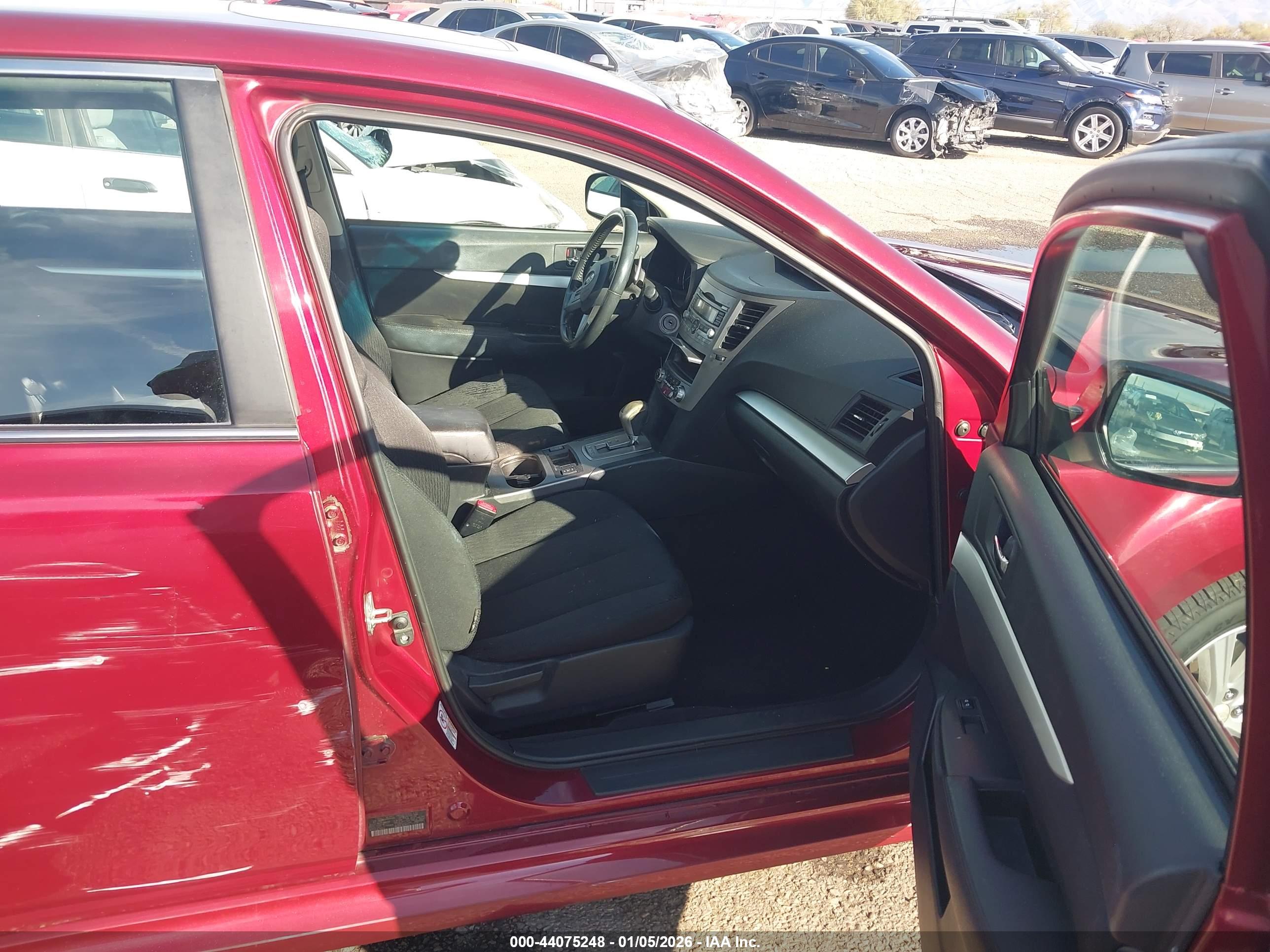 SUBARU LEGACY image 5