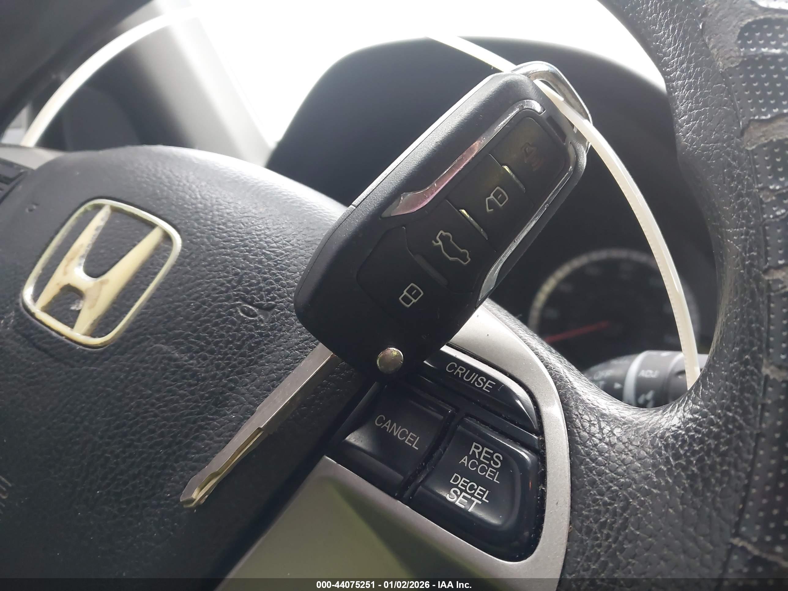 HONDA ACCORD image 11