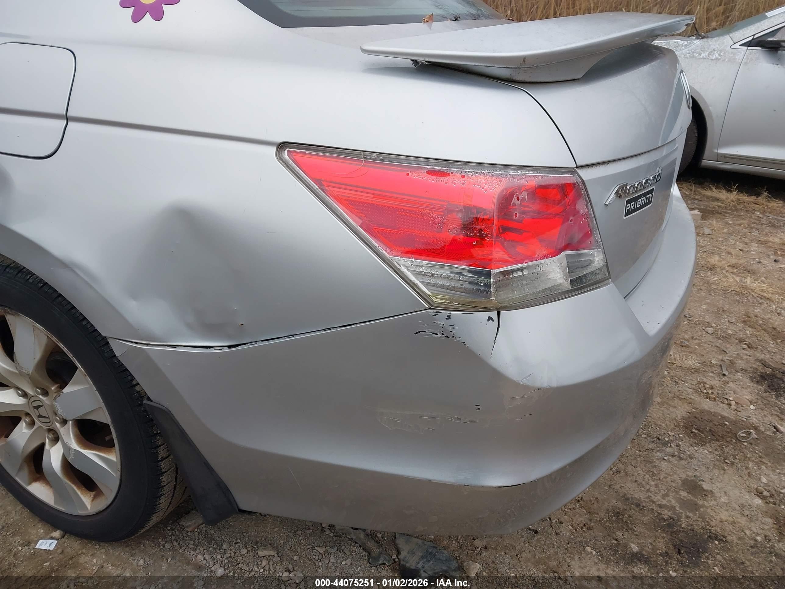 HONDA ACCORD image 6