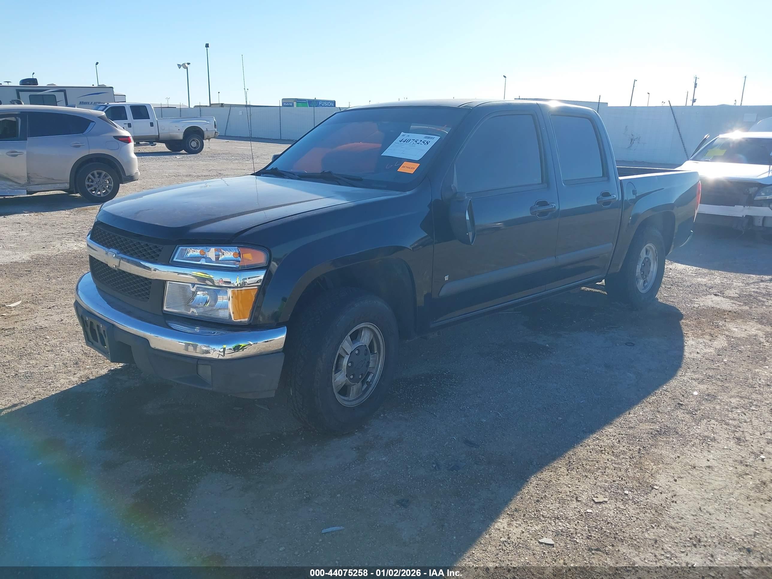 CHEVROLET COLORADO image 2