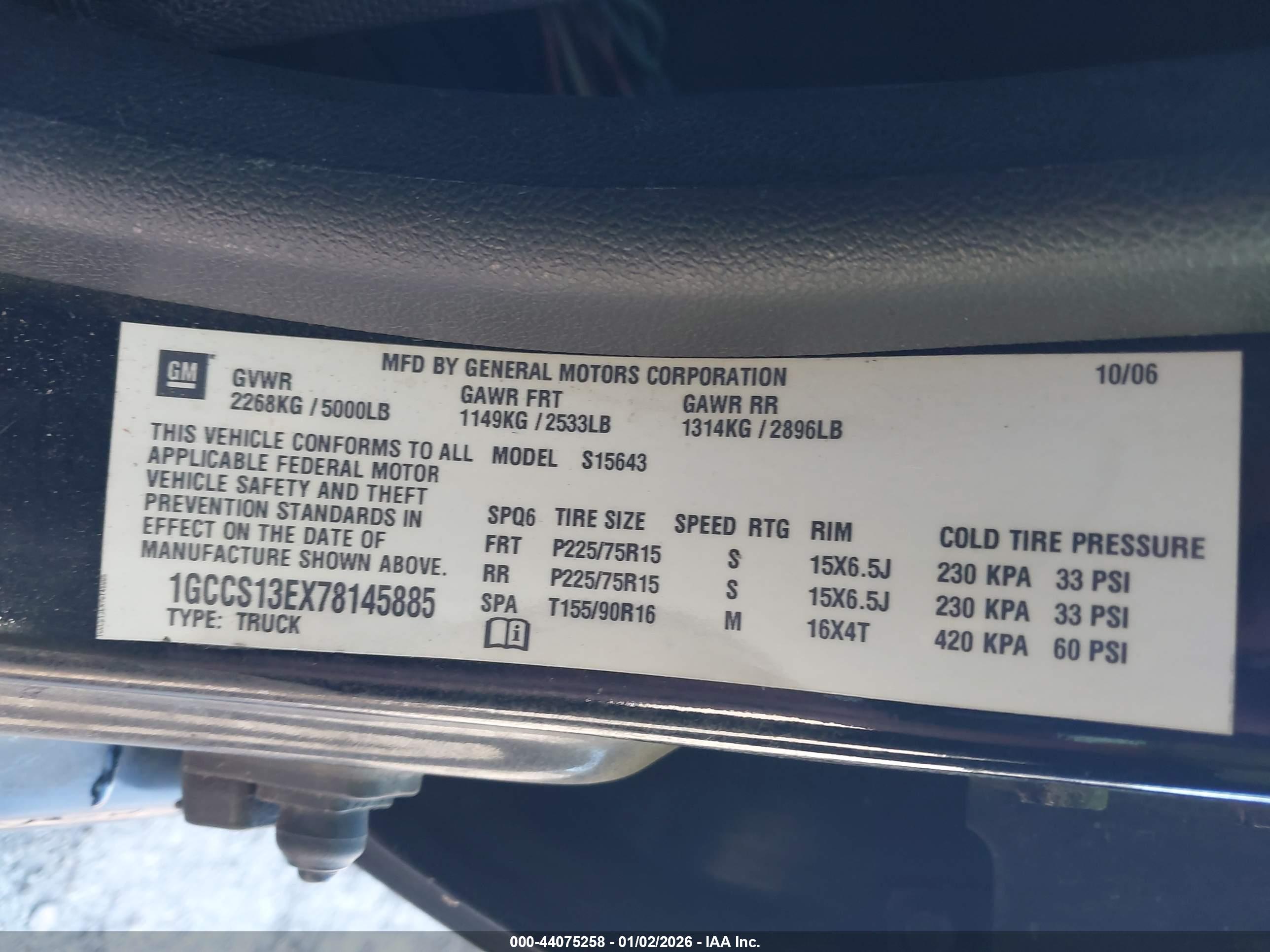 CHEVROLET COLORADO image 9