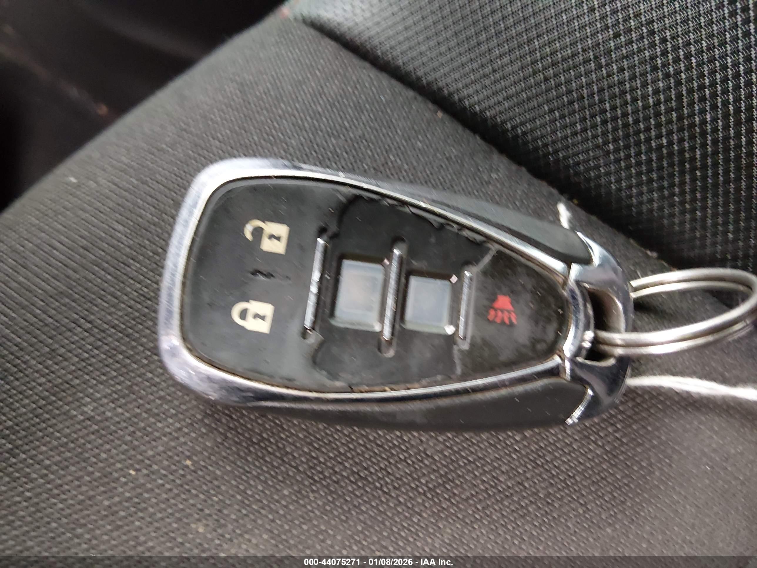 CHEVROLET EQUINOX image 11