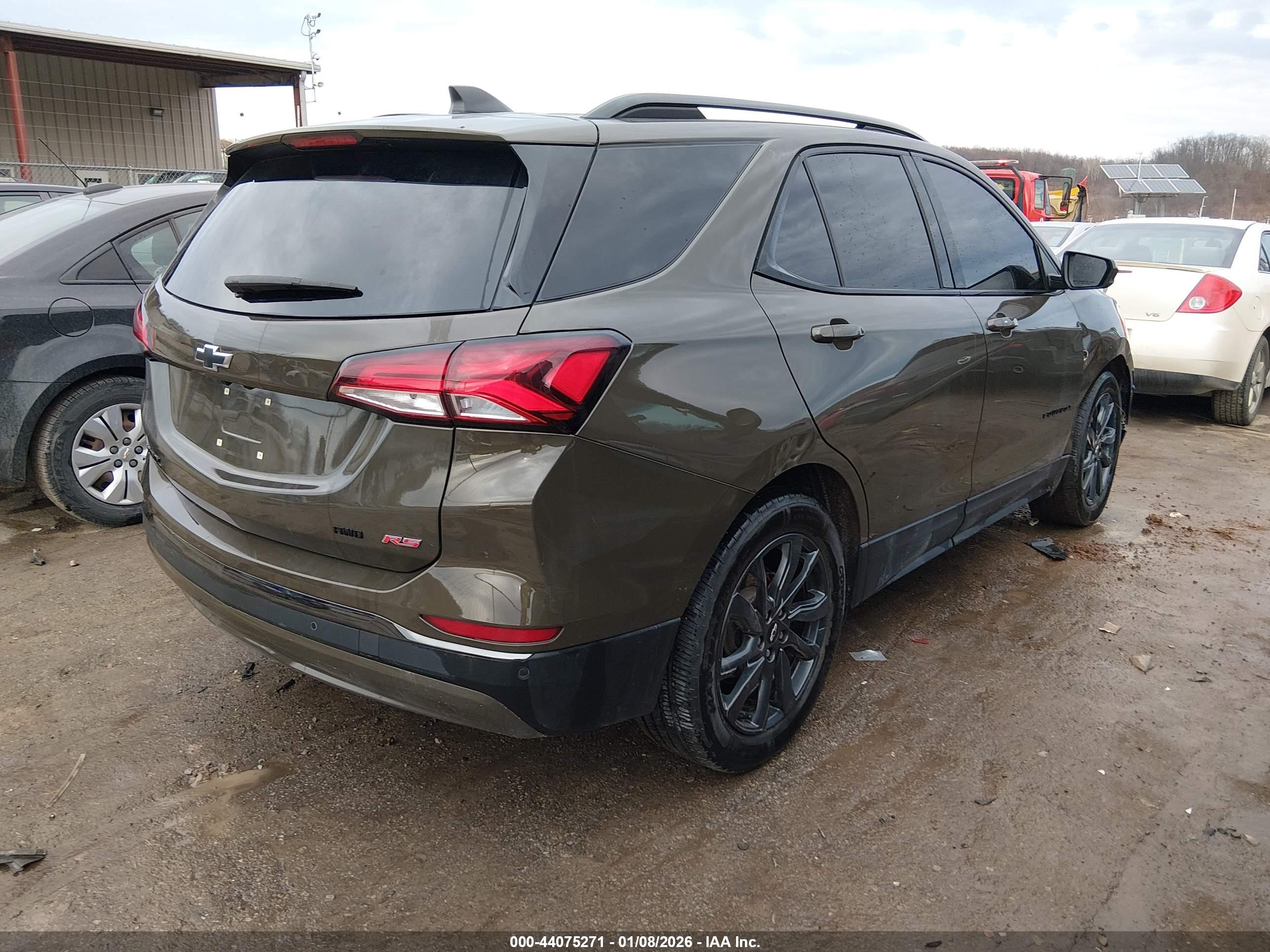 CHEVROLET EQUINOX image 4