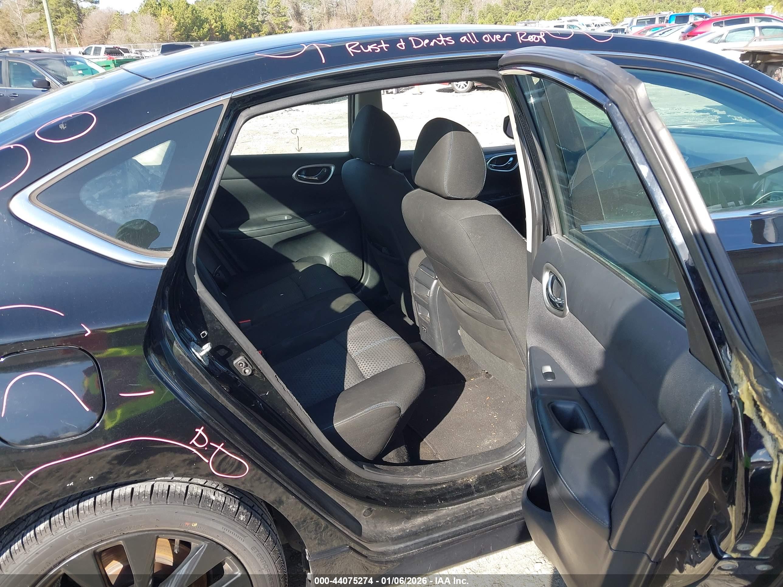 NISSAN SENTRA image 8