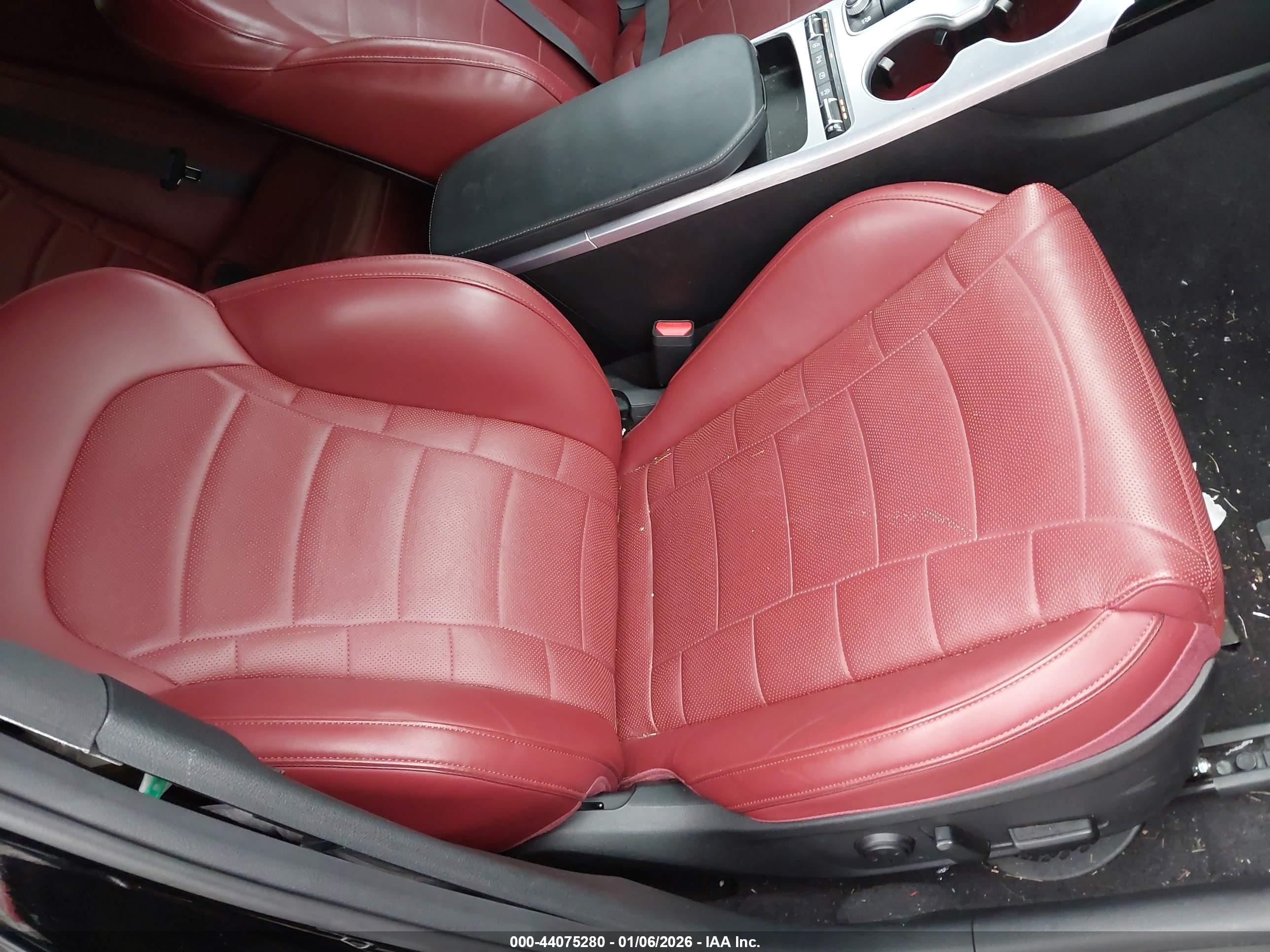 KIA STINGER image 5