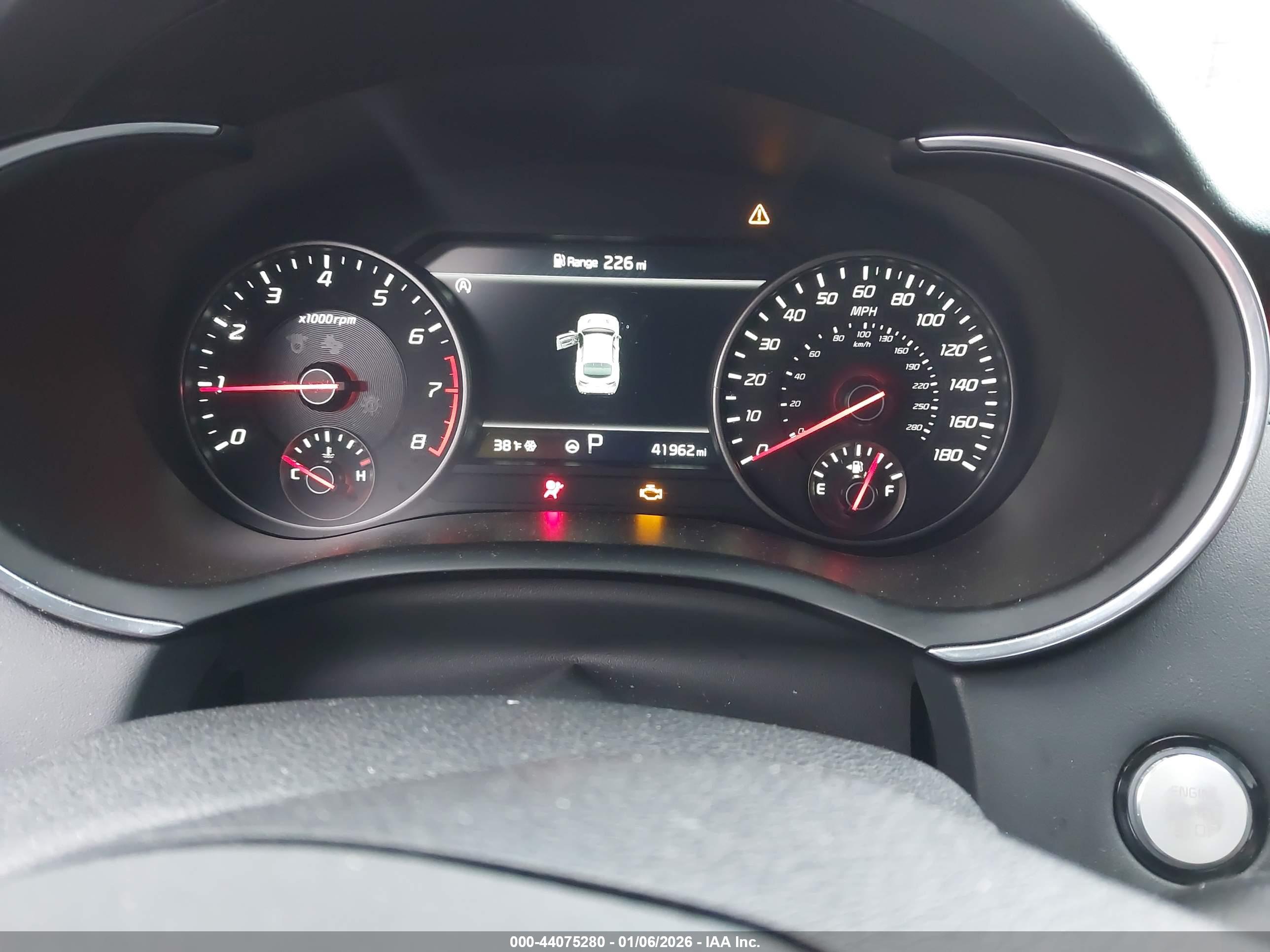 KIA STINGER image 7