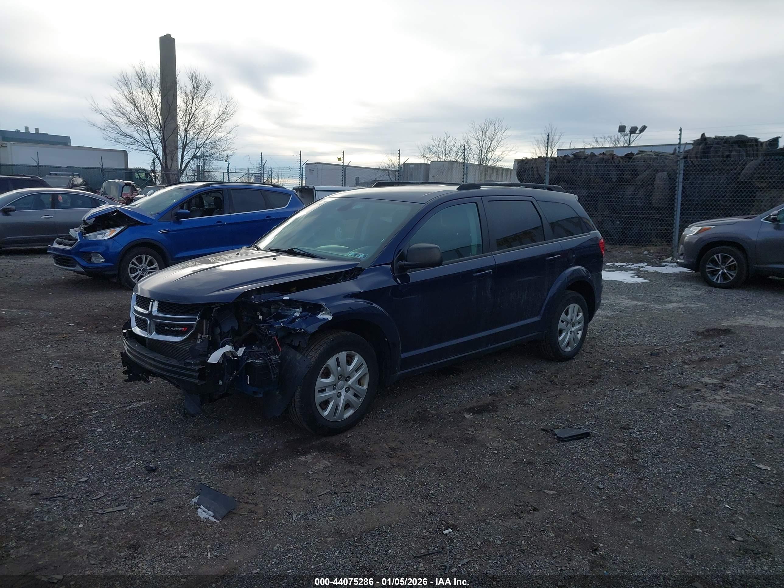 DODGE JOURNEY image 2