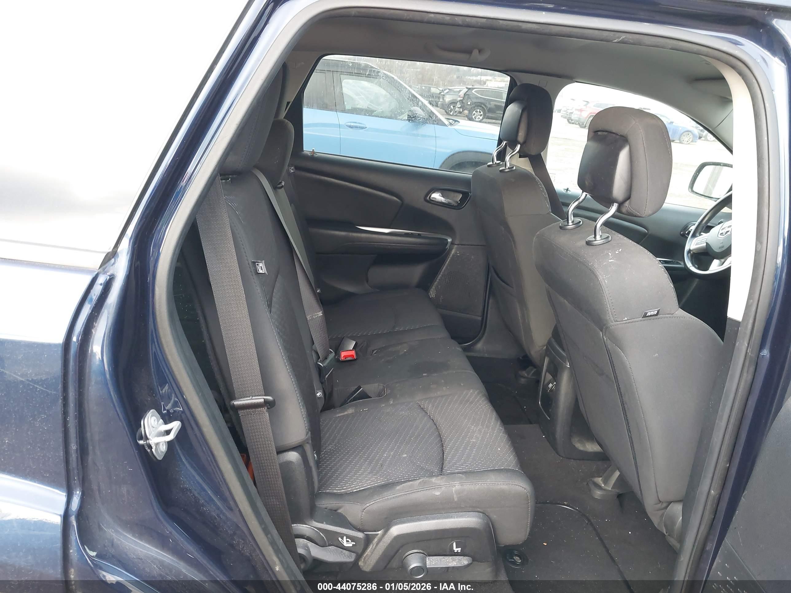 DODGE JOURNEY image 8
