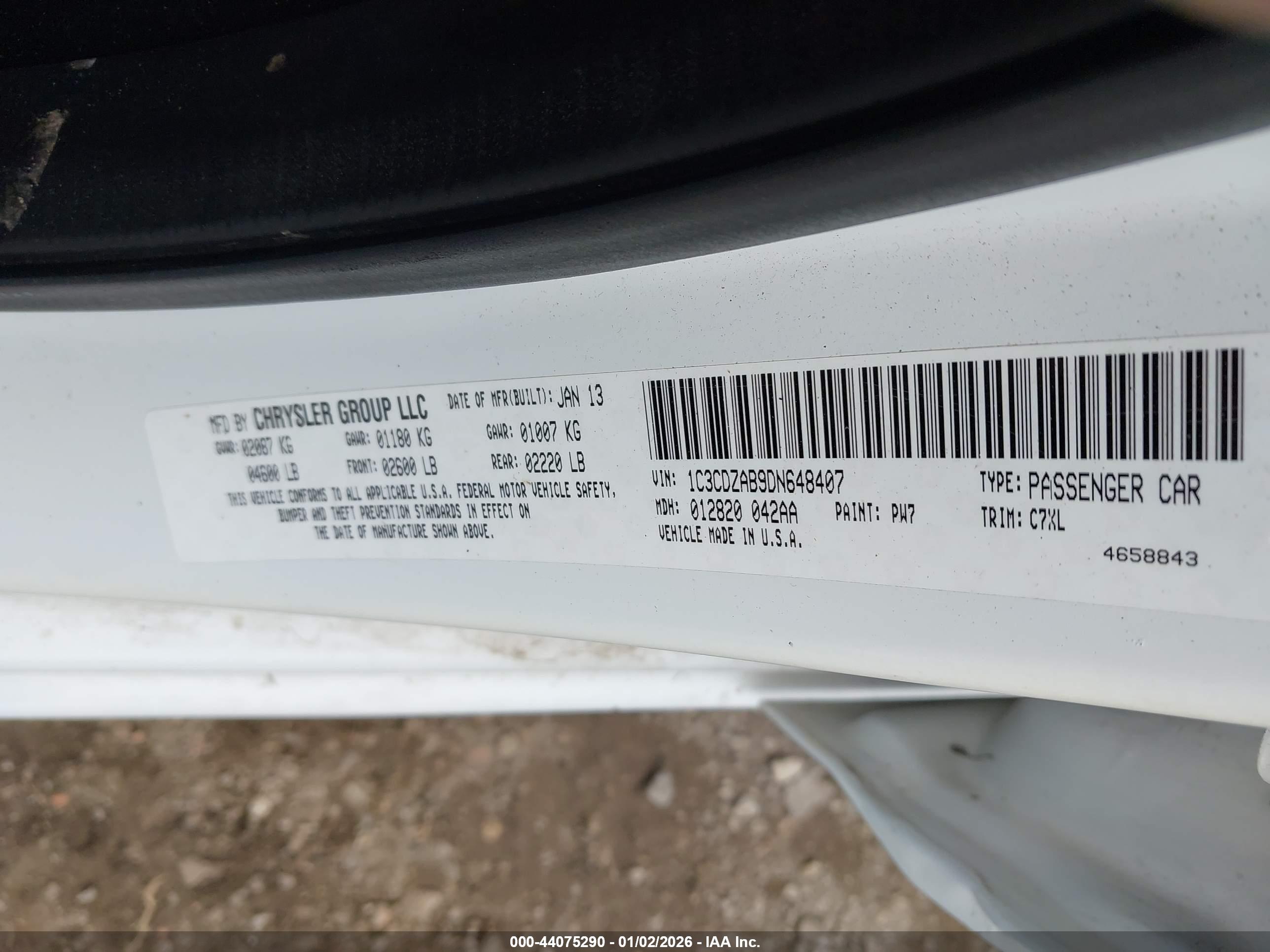 DODGE AVENGER image 9