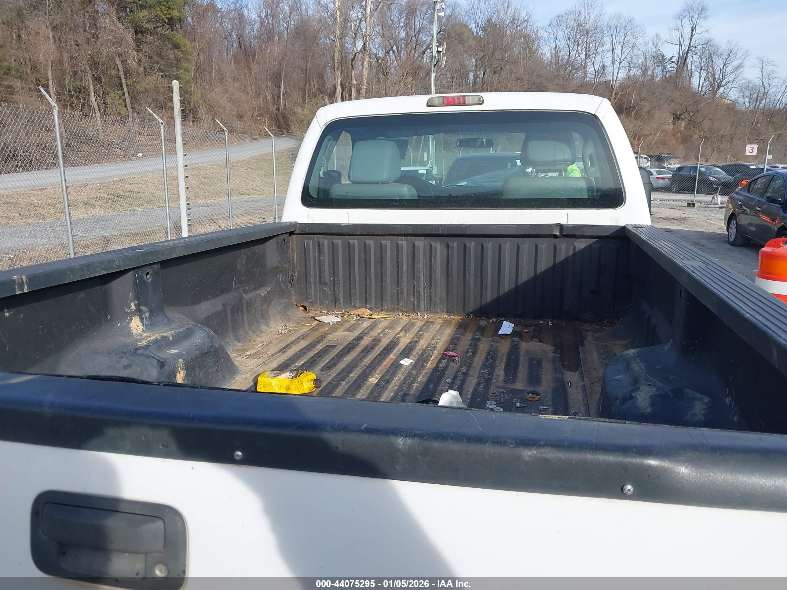 FORD F-250 image 8