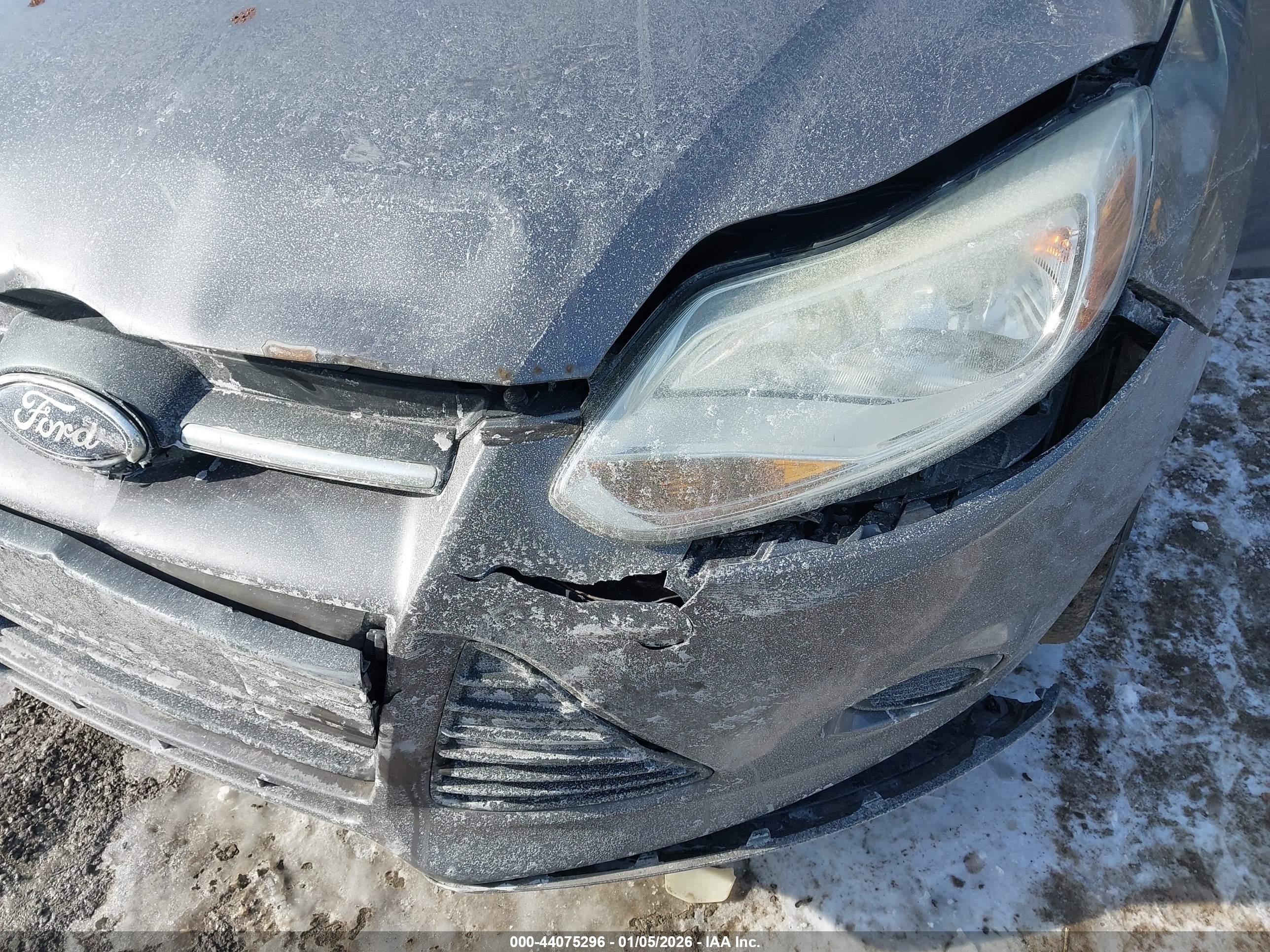 FORD FOCUS image 6