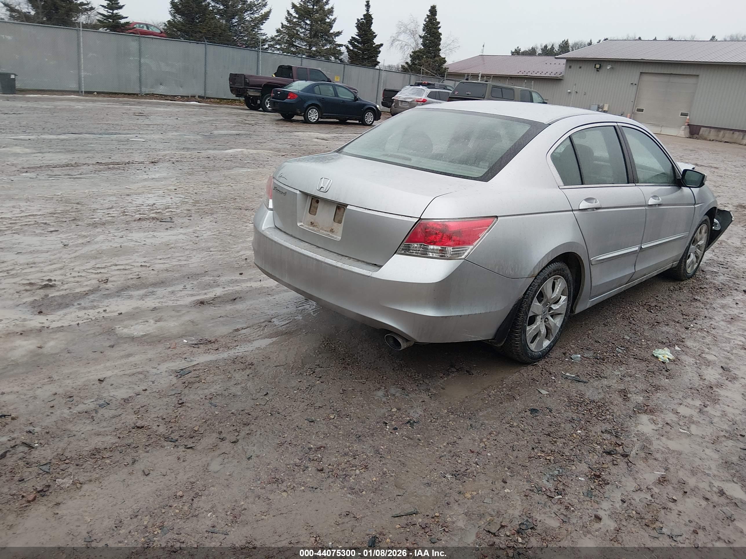 HONDA ACCORD image 4