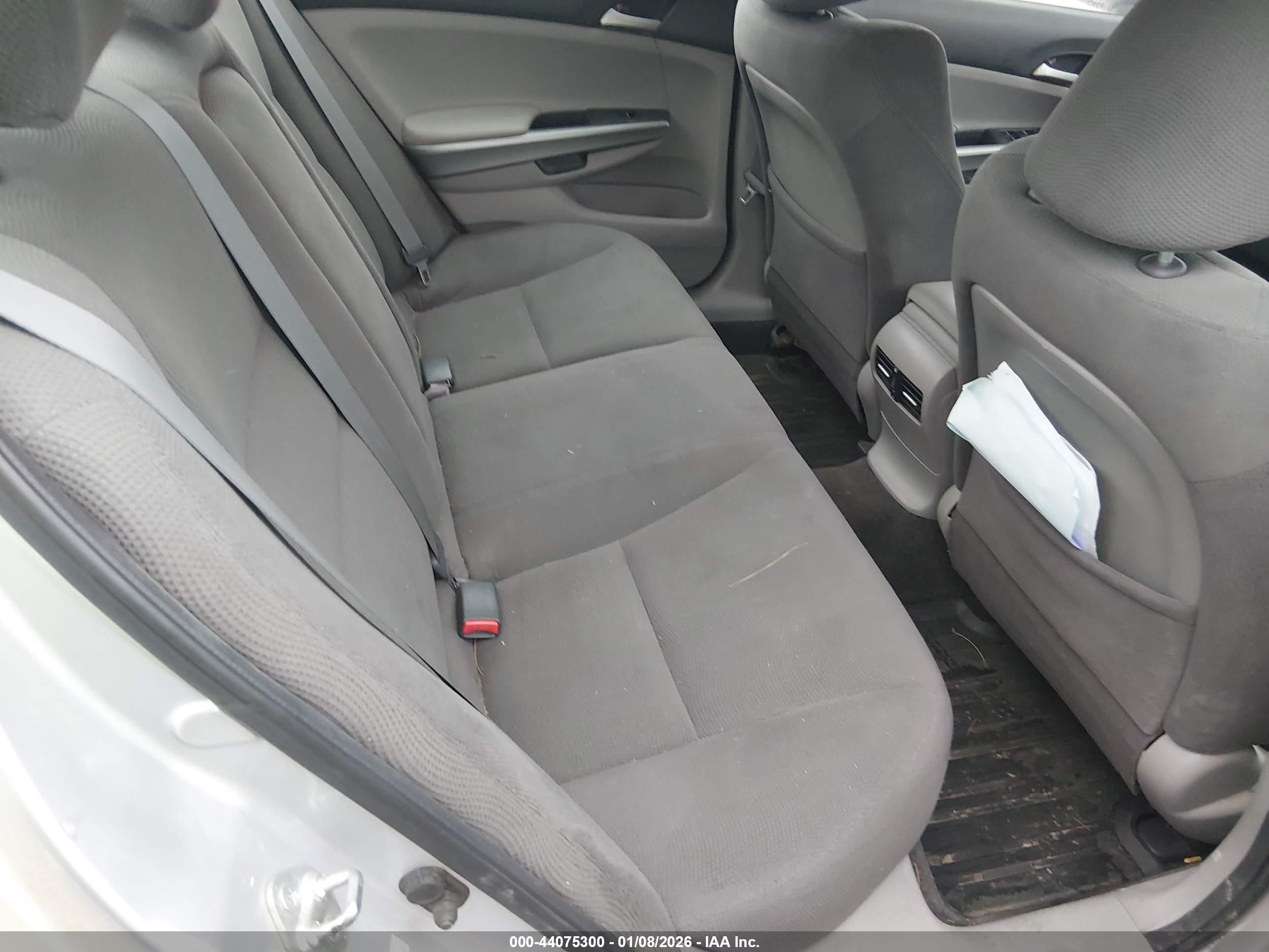 HONDA ACCORD image 8