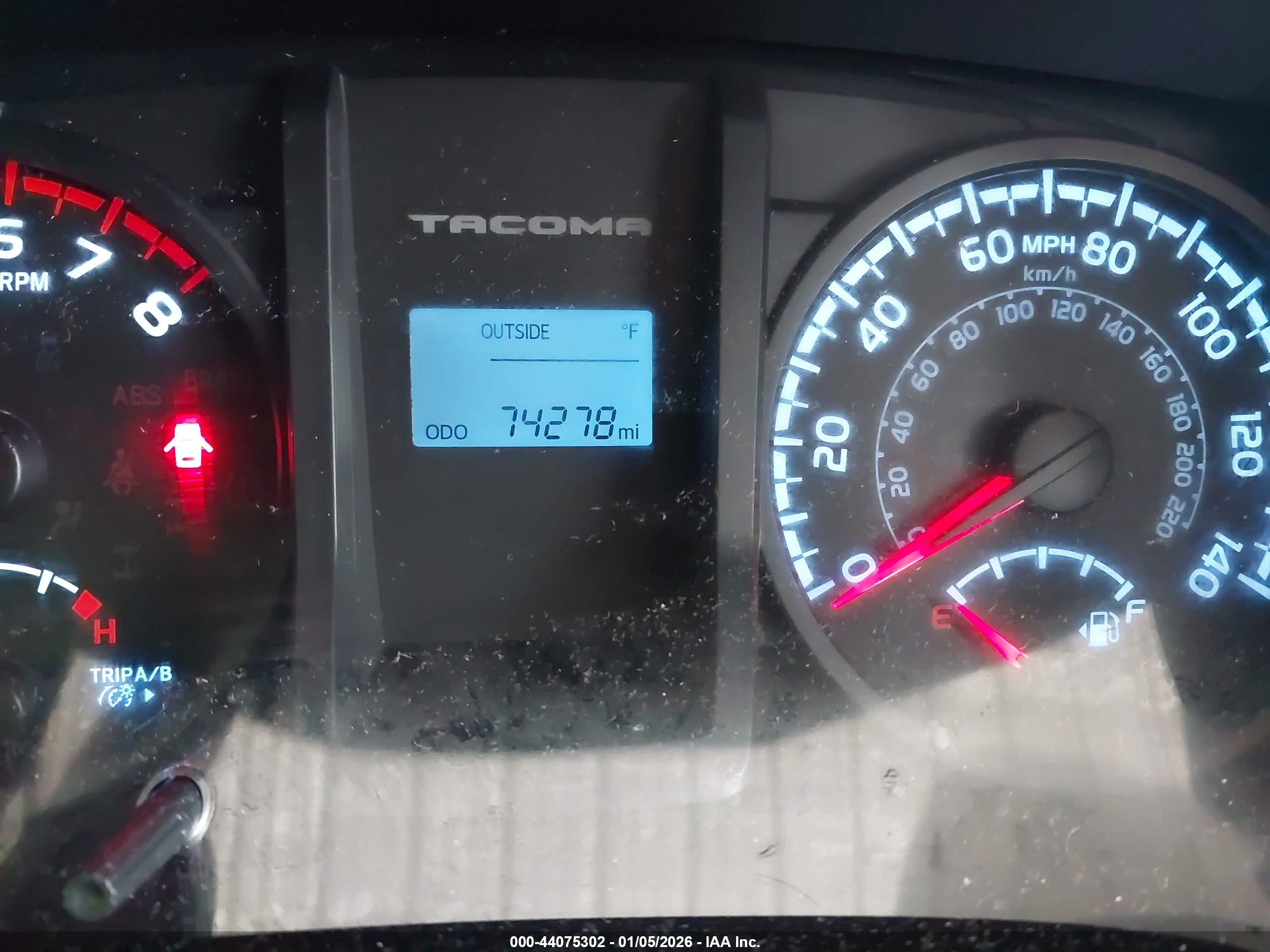 TOYOTA TACOMA image 7