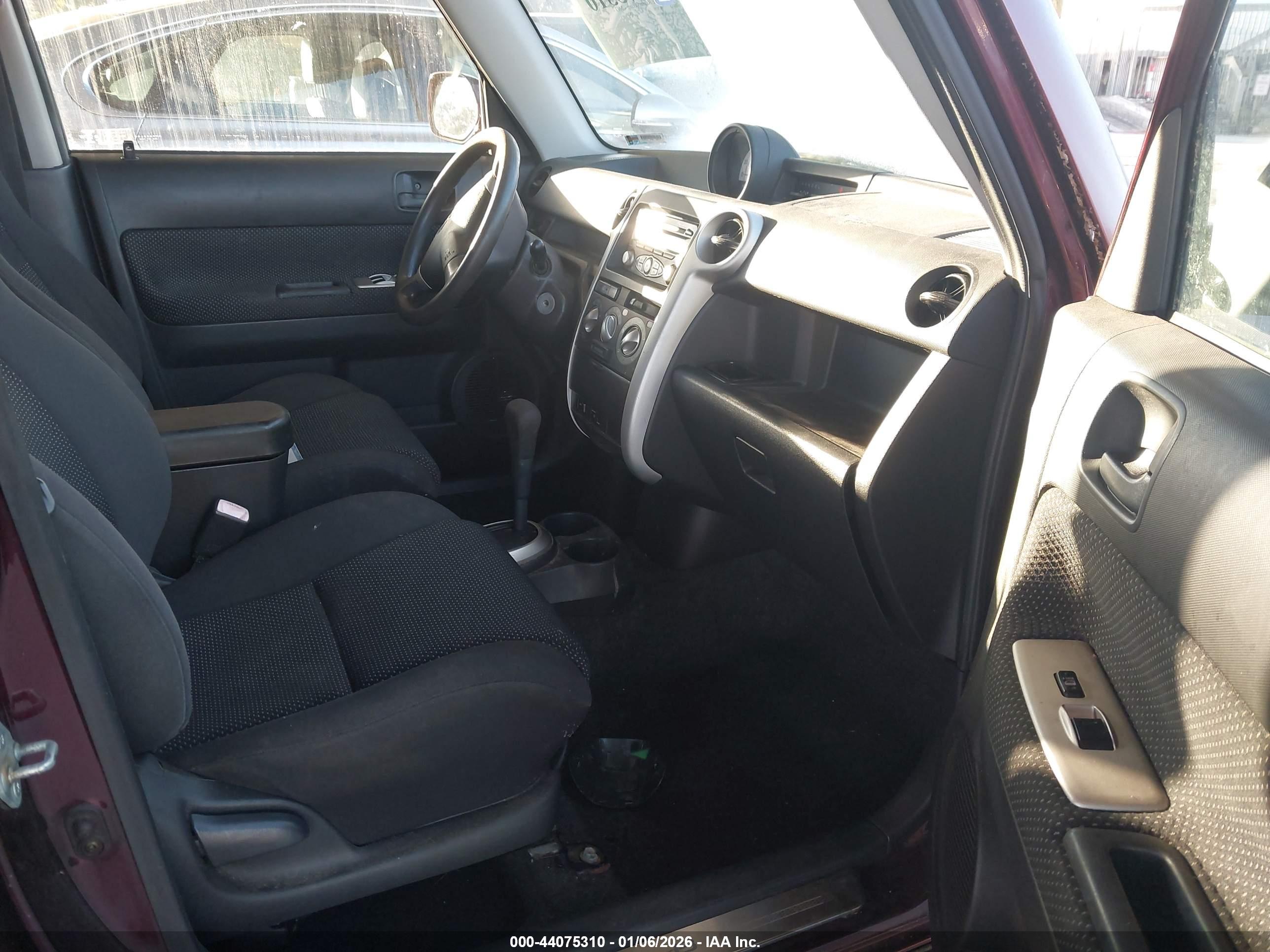 SCION XB image 5