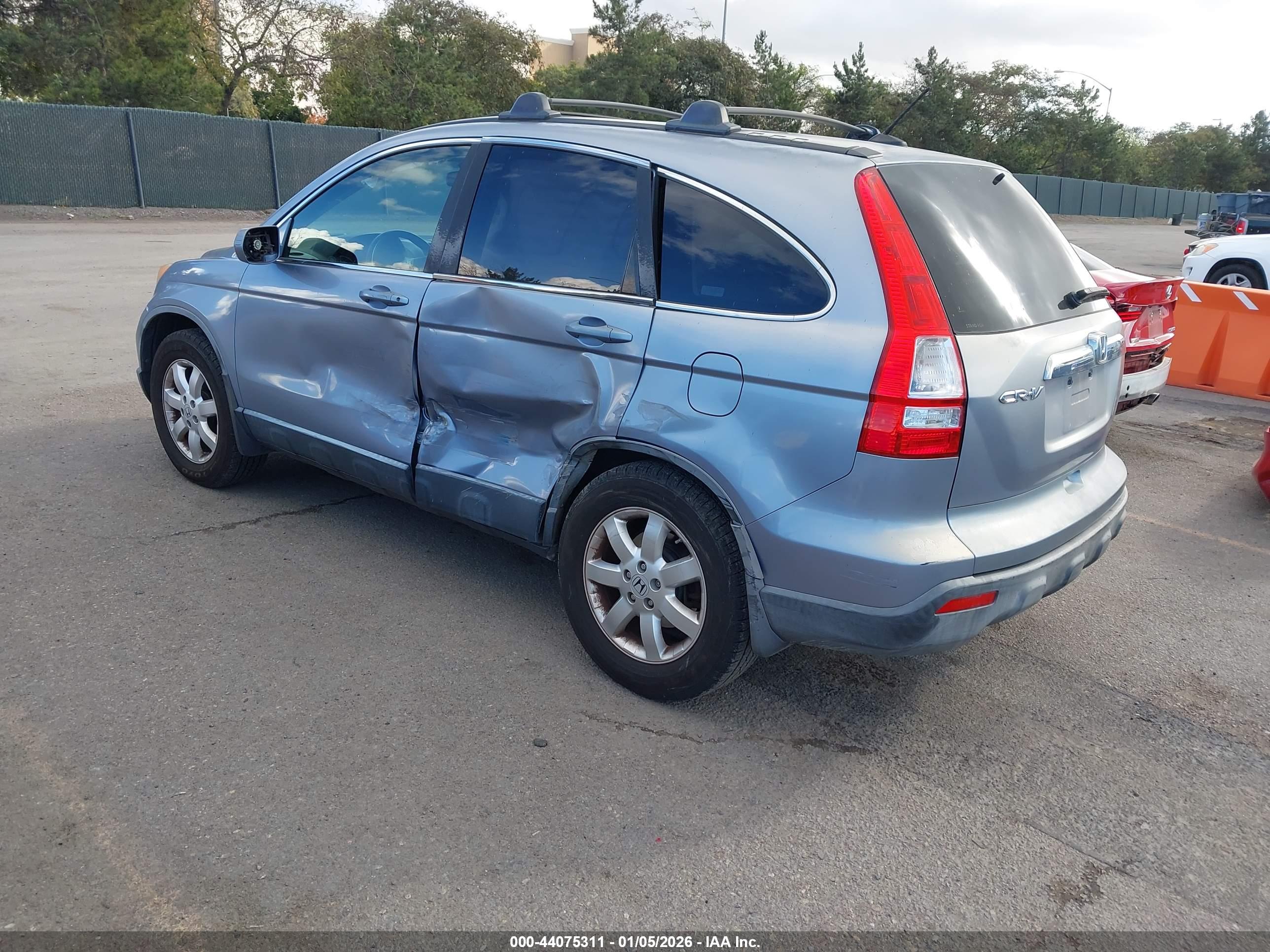 HONDA CR-V image 3