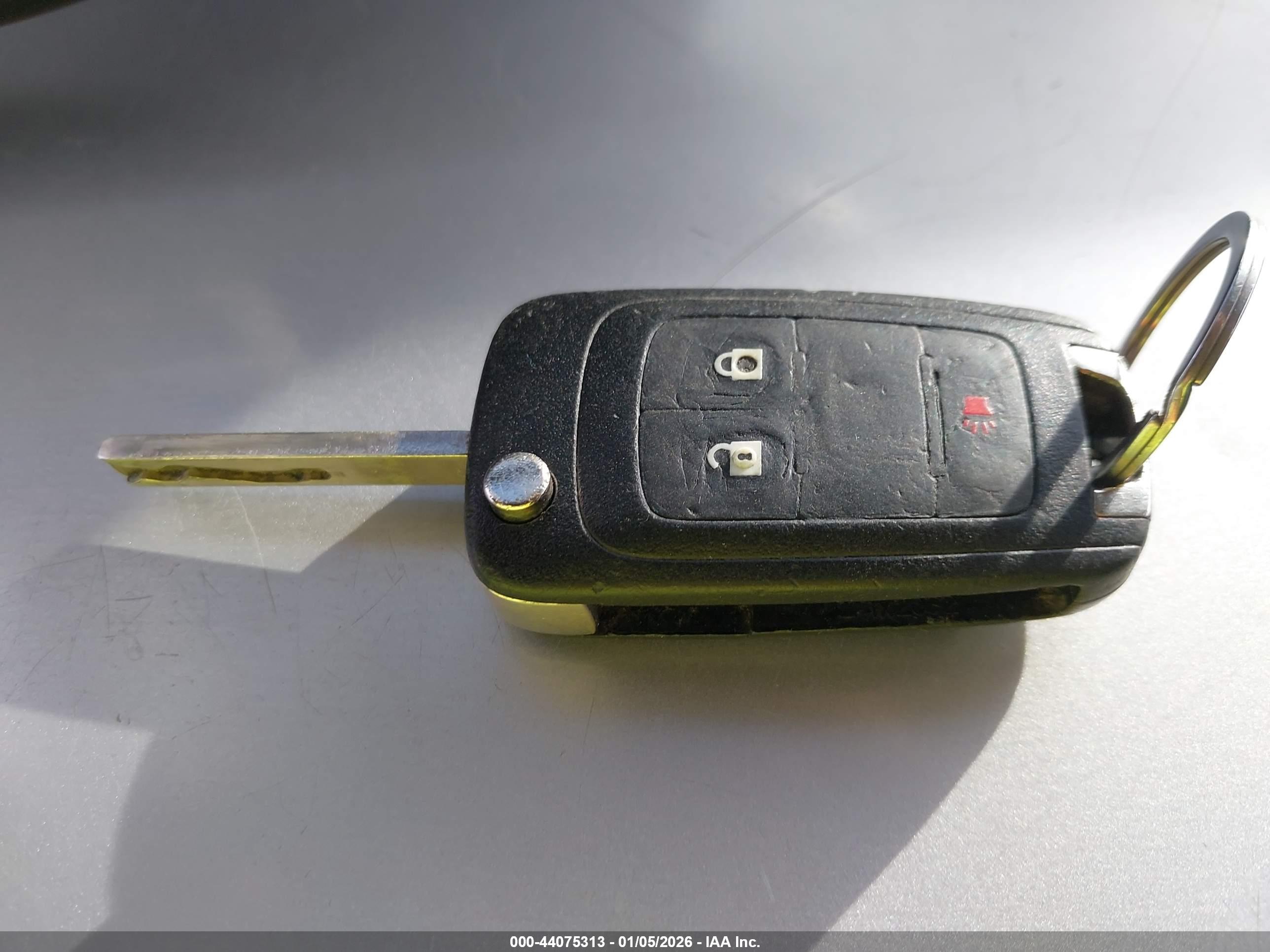 GMC TERRAIN image 11