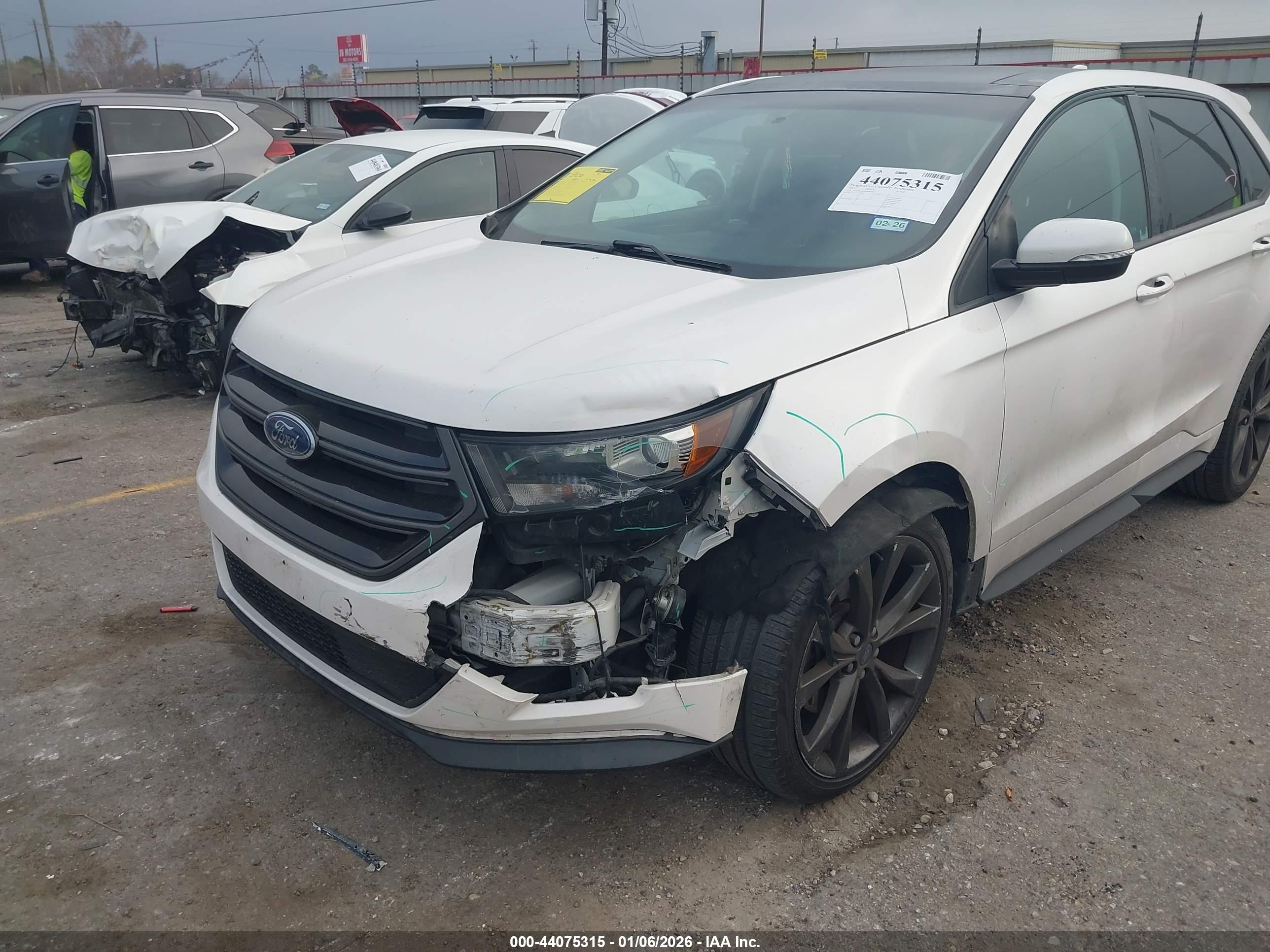 FORD EDGE image 6
