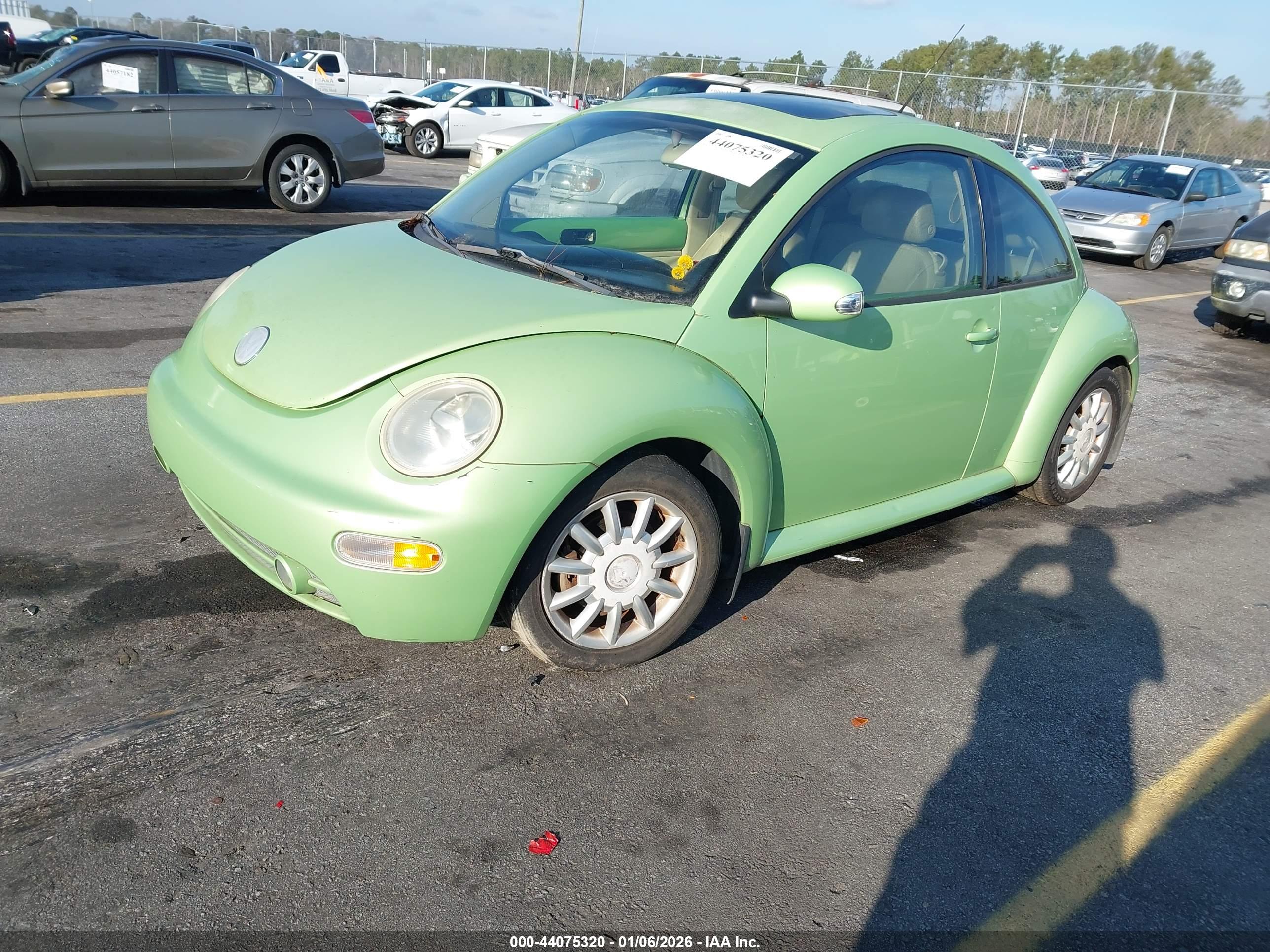 VOLKSWAGEN NEW image 2