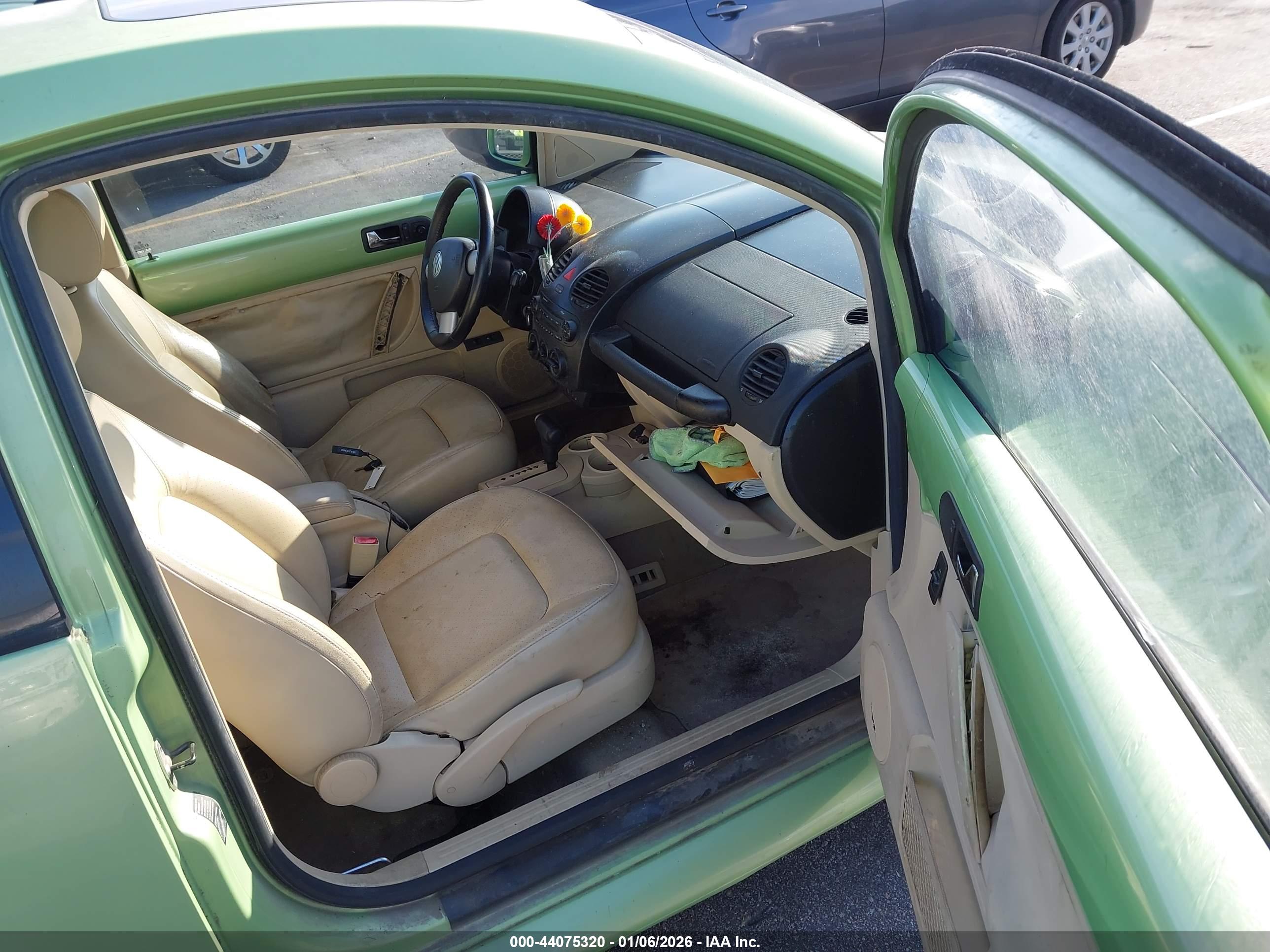 VOLKSWAGEN NEW image 5