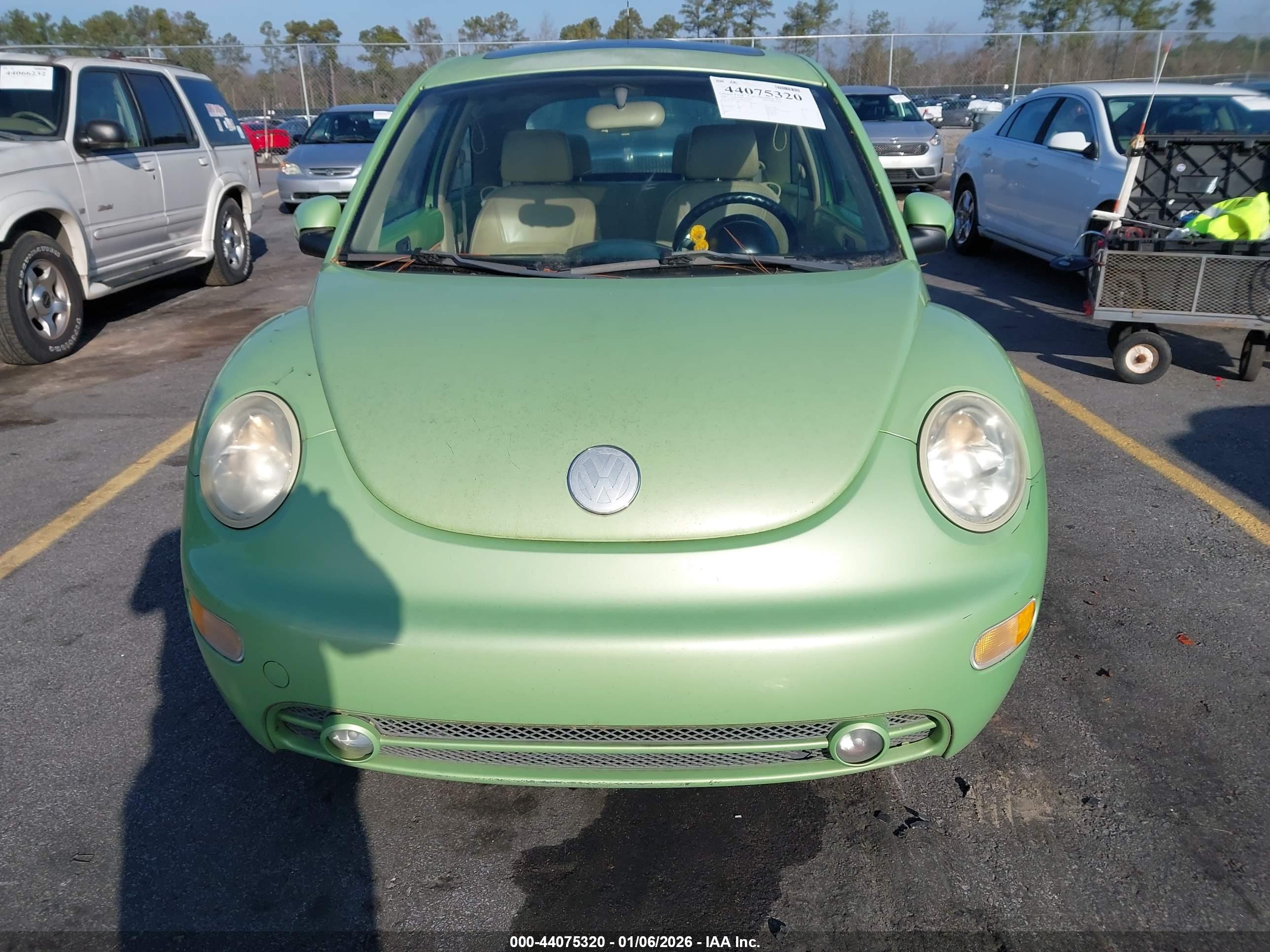 VOLKSWAGEN NEW image 6