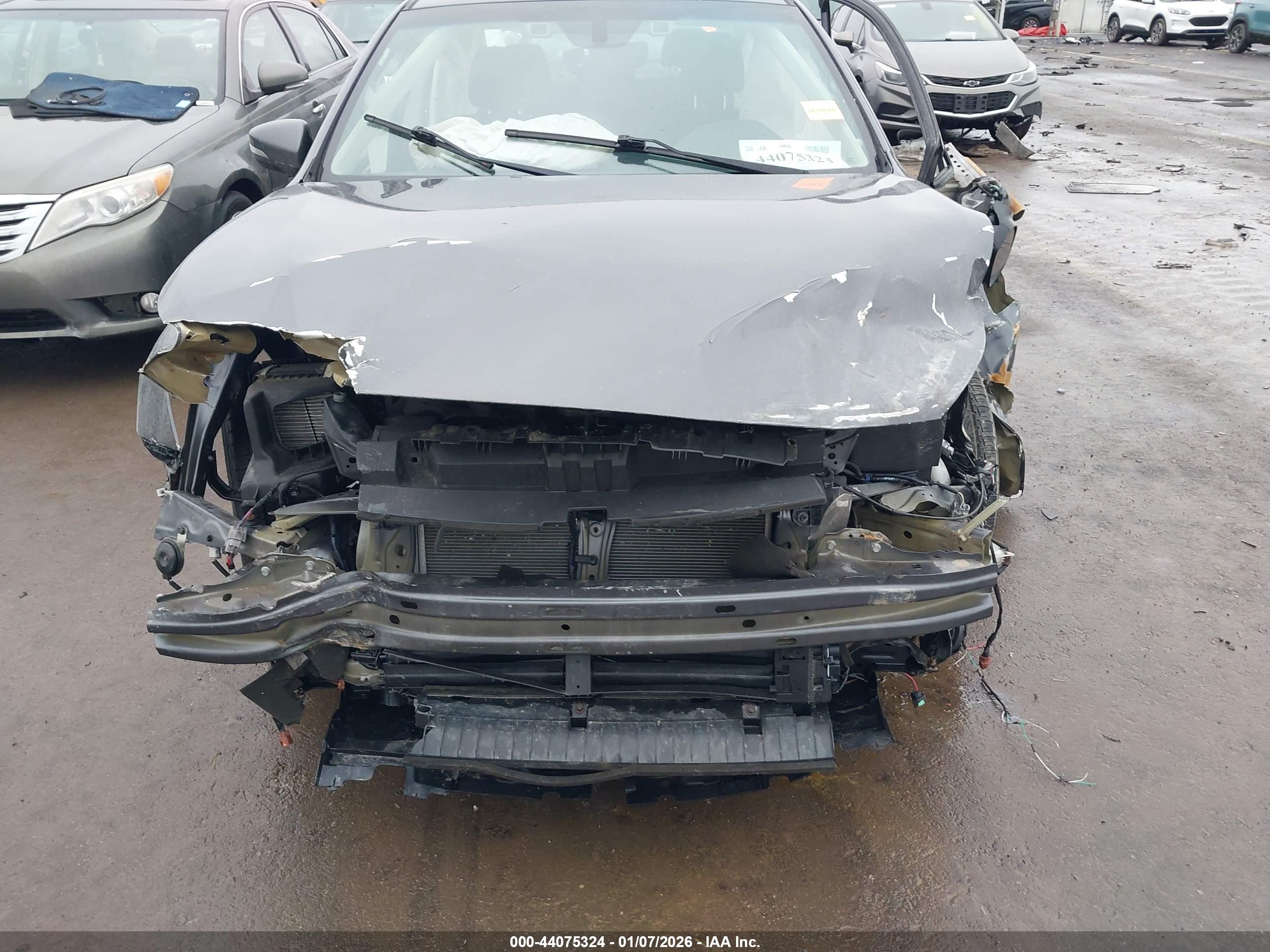 SUBARU LEGACY image 6