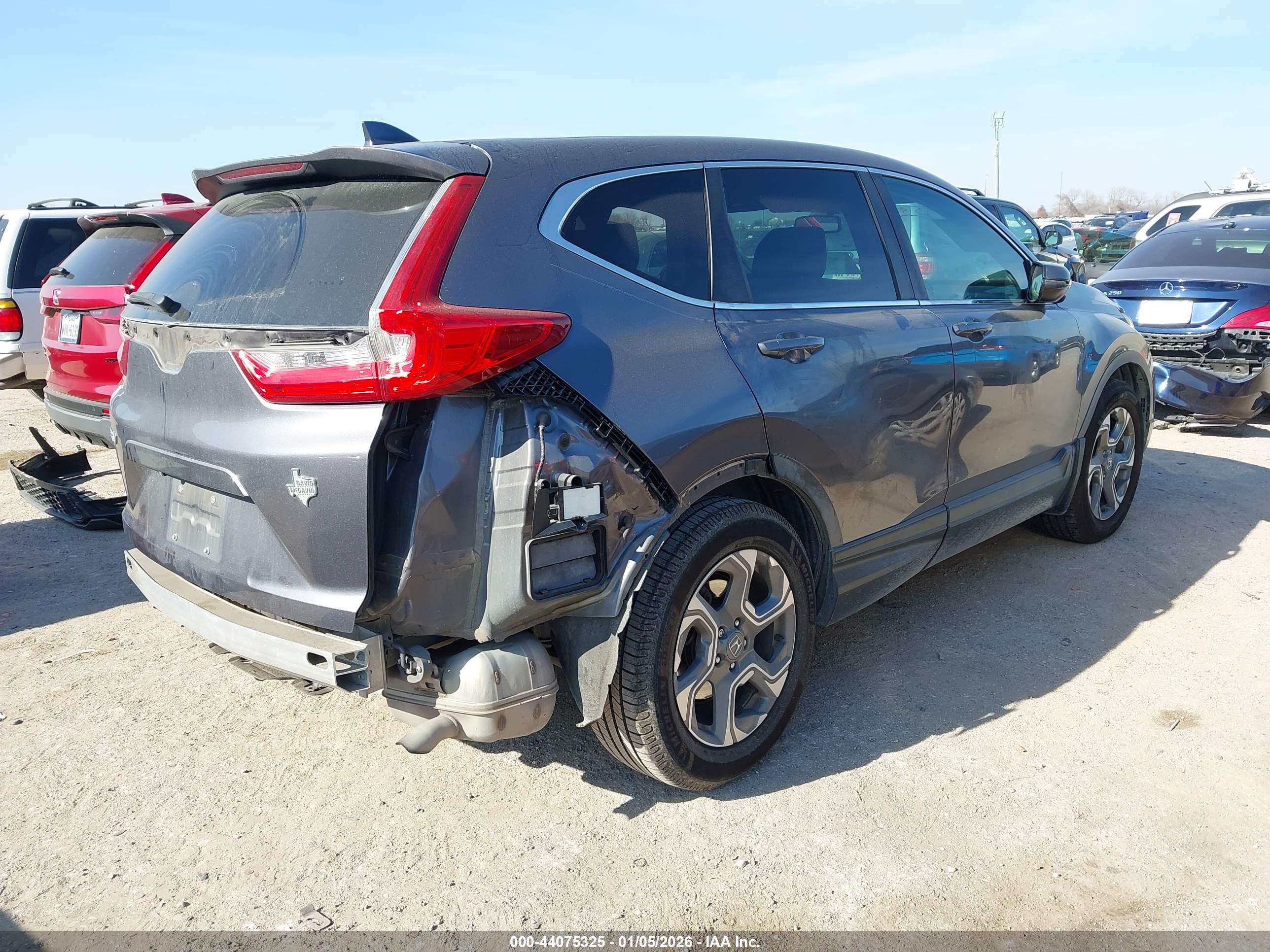 HONDA CR-V image 4