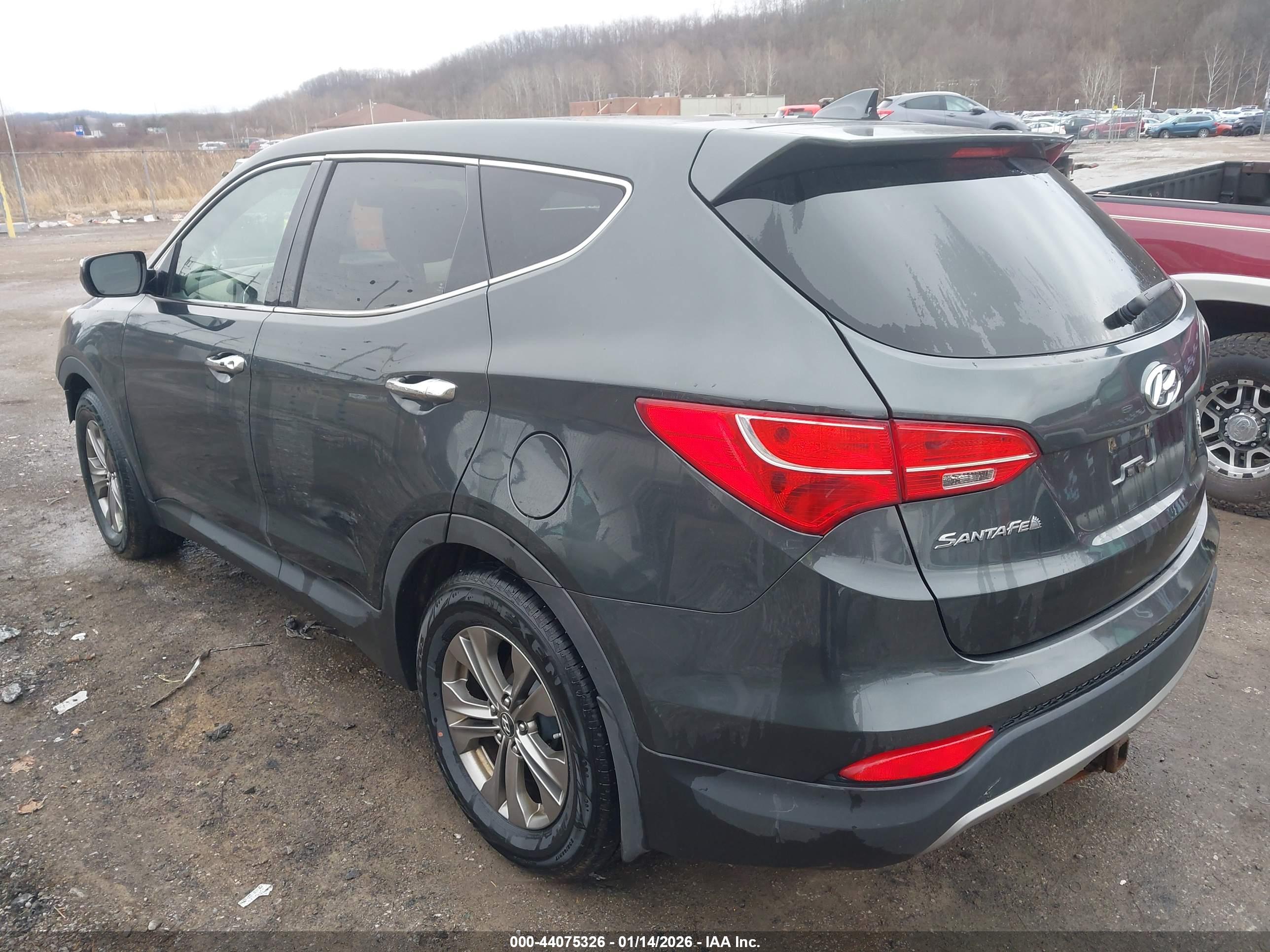 HYUNDAI SANTA image 3